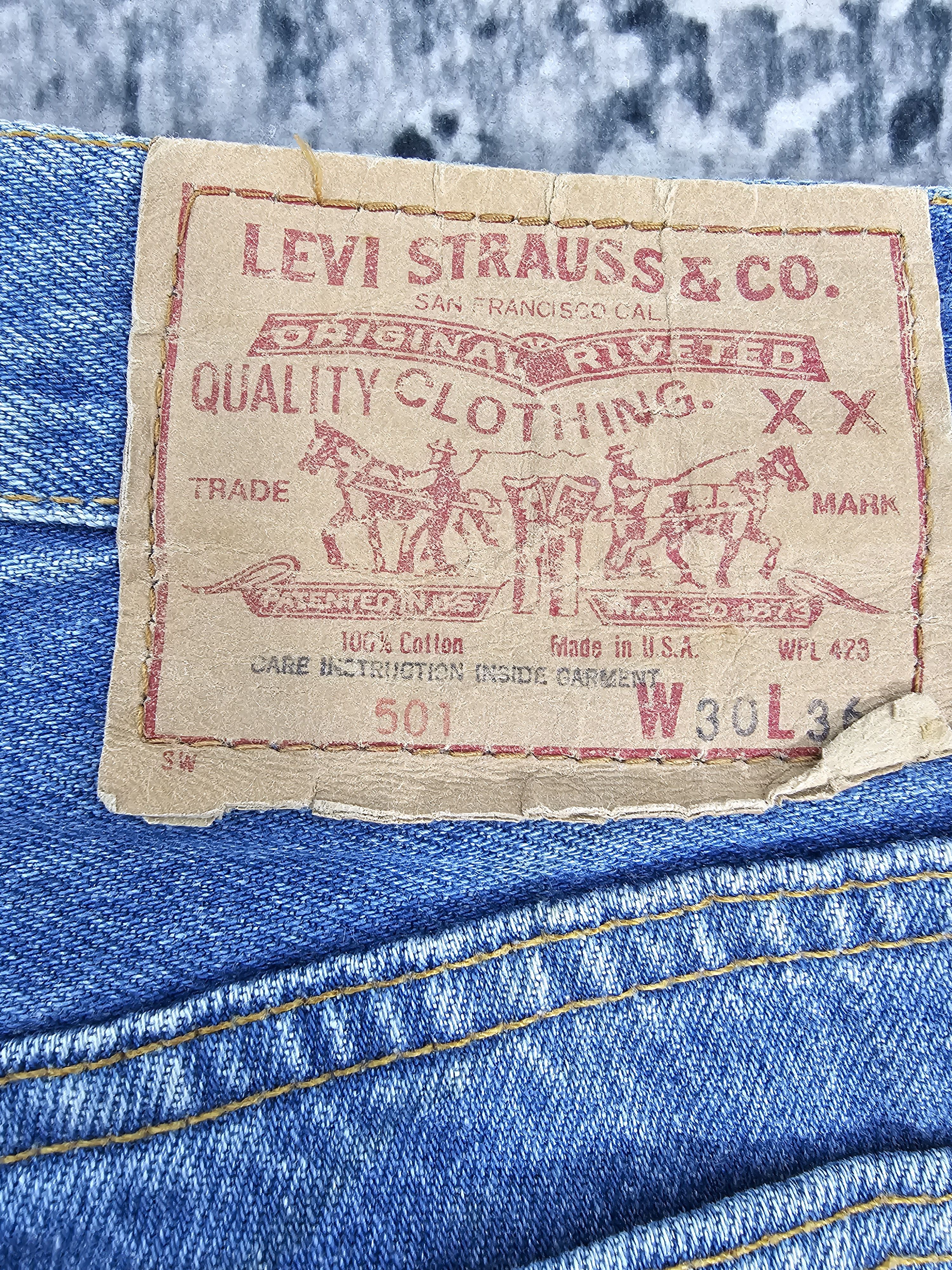 Levi's Vintage LEVIS 501 Faded Bleach Design Blue Jeans L0453 Size US 29 - 15 Thumbnail