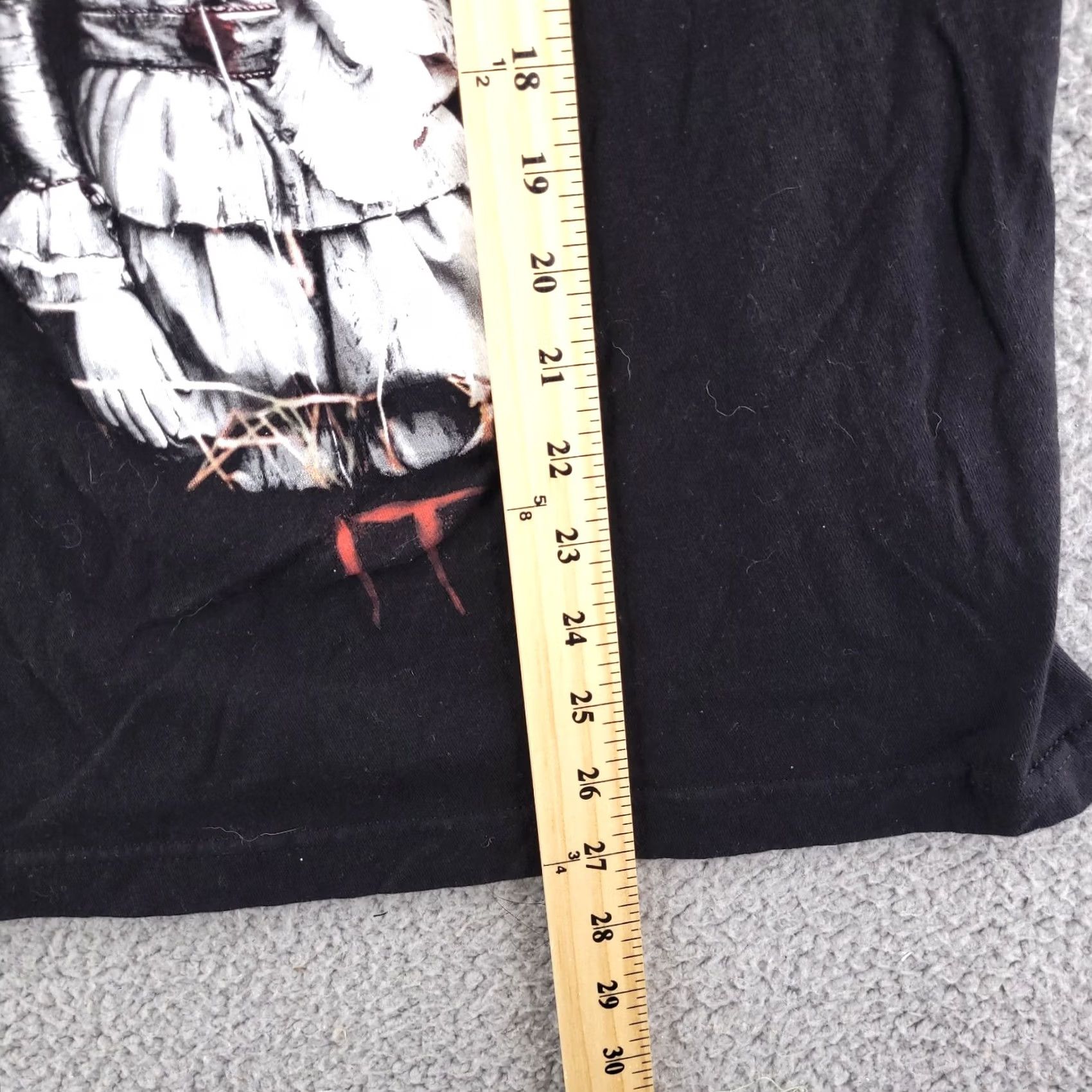Vintage Warner Bros. IT Pennywise T Shirt Mens Medium Black Short Sleeve Crewneck Size US M / EU 48-50 / 2 - 7 Thumbnail
