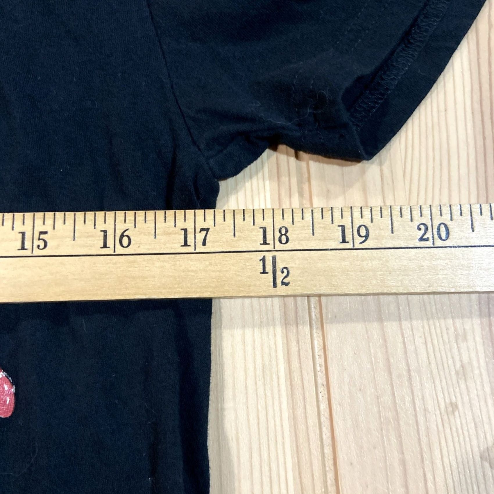Vintage Sabrina Carpenter Black T-Shirt Large Women Short Sleeve Round Neck Pop Star Music Shirt Size L / US 10 / IT 46 - 4 Thumbnail