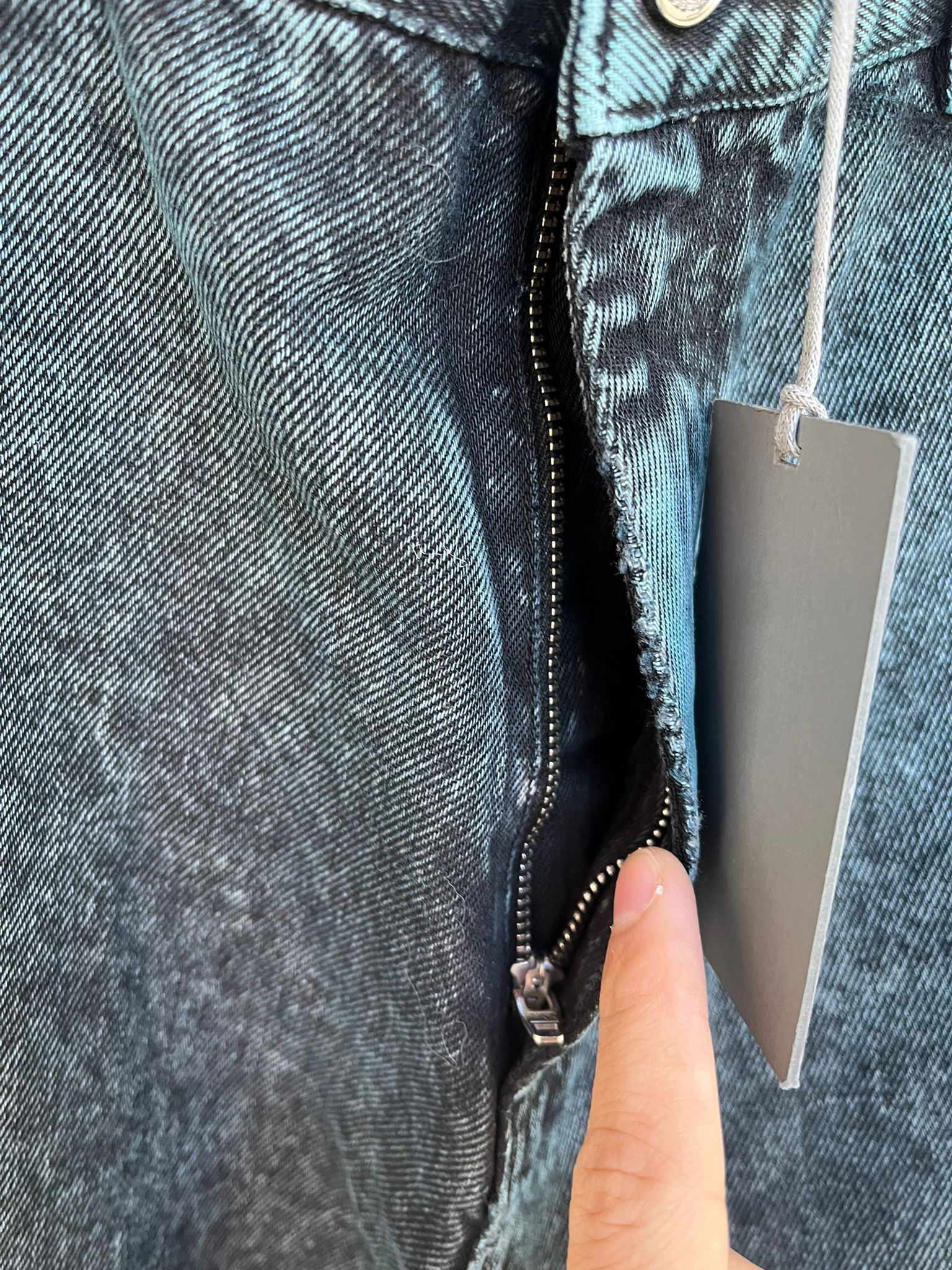 Vetements Barcode Logo Denim in Indigo Size US 30 / EU 46 - 10 Thumbnail