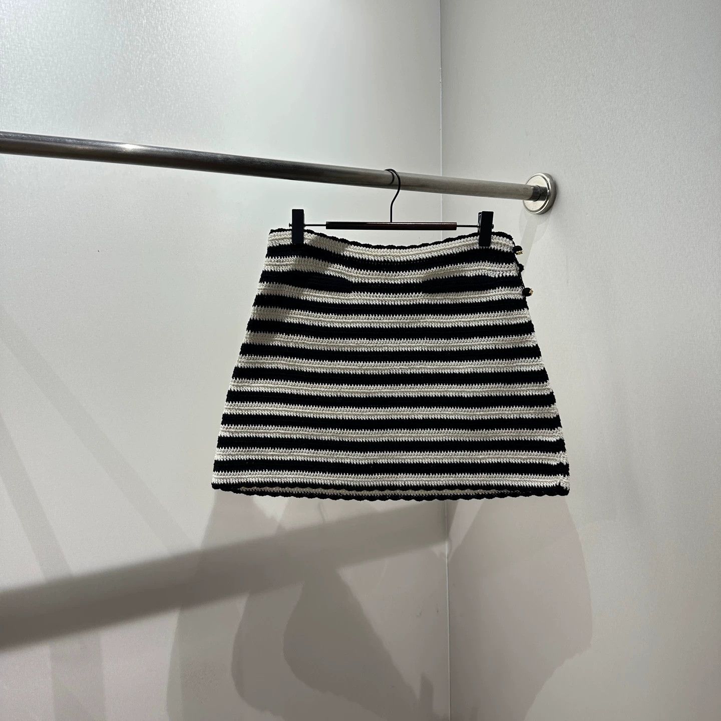 Celine Celine apr326 Stripe Knit Arc de Triomphe Skirt M Size 27" / US 4 / IT 40 - 1 Thumbnail