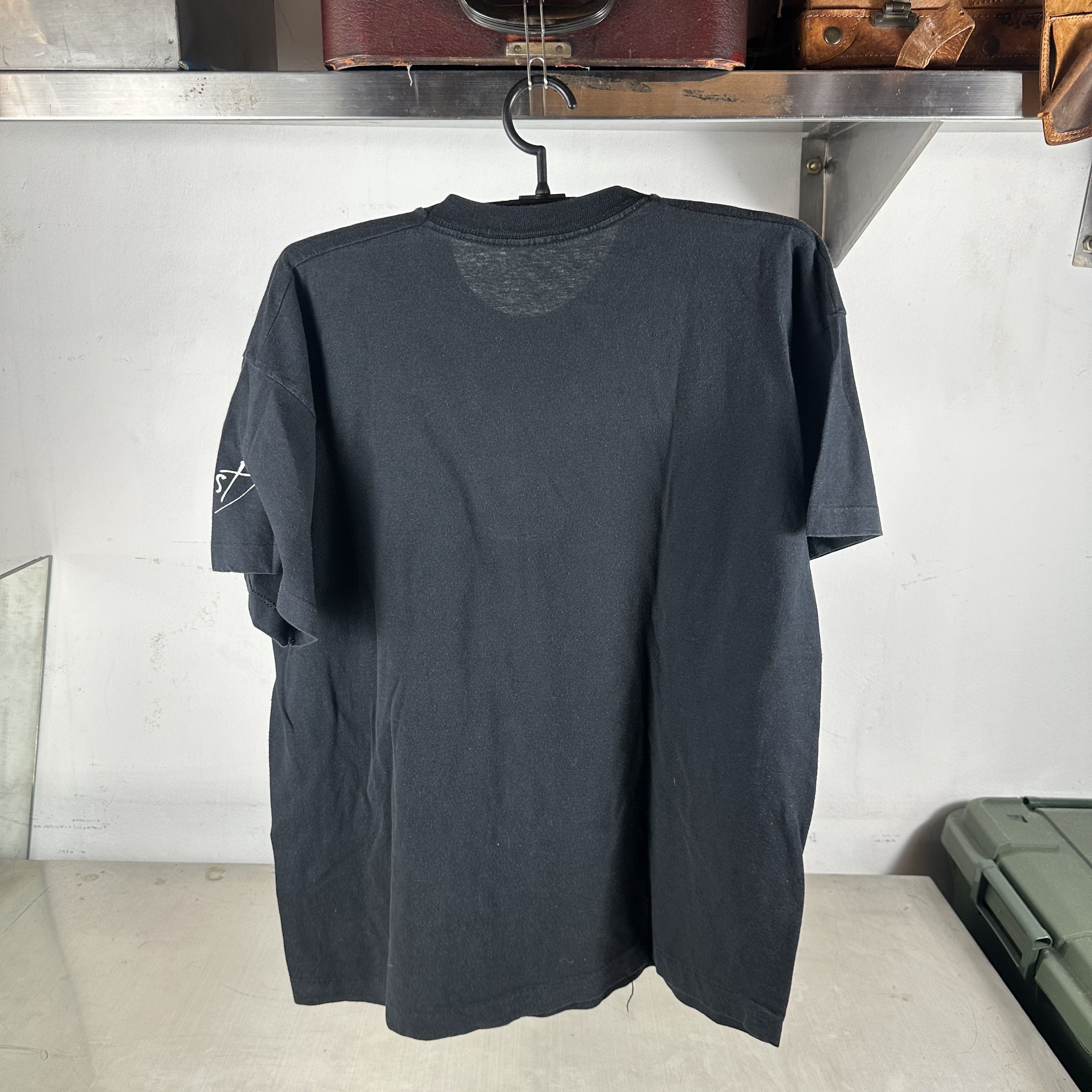 Vintage Vintage 90s Pablo Picasso Amnesty International T-Shirt Size US XL / EU 56 / 4 - 6 Thumbnail