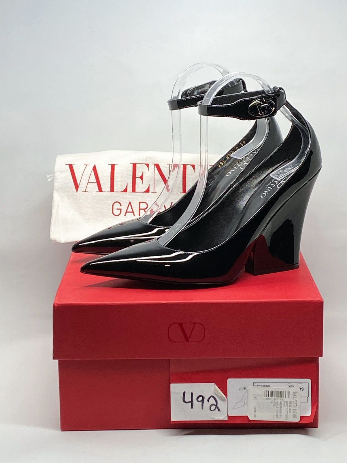Valentino Valentino Garavani V Logo 105 Lockette Wedge Pump size 39 Size US 9 / IT 39 - 17 Thumbnail