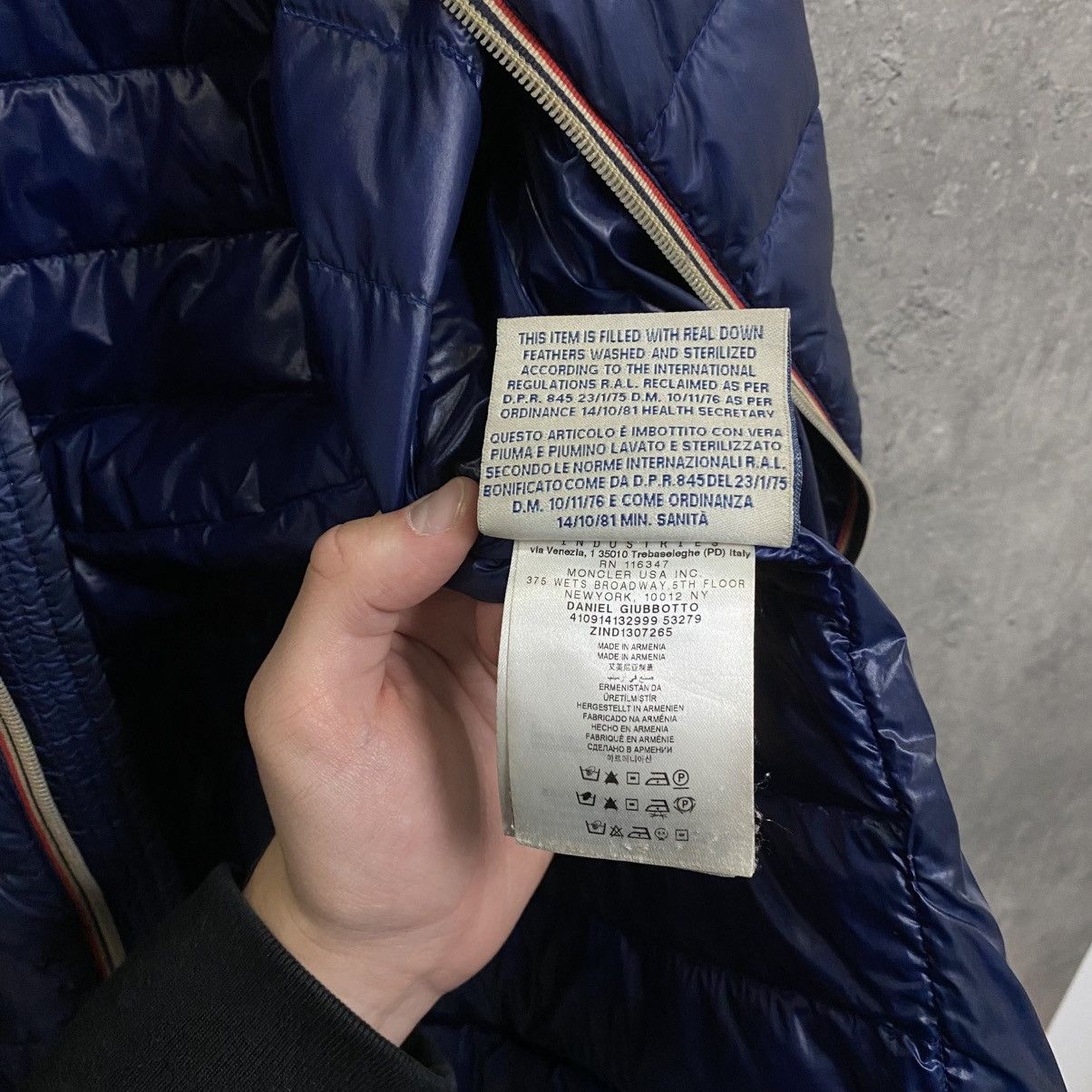 Moncler Moncler Down Light Puffer Jacket Size US M / EU 48-50 / 2 - 16 Thumbnail