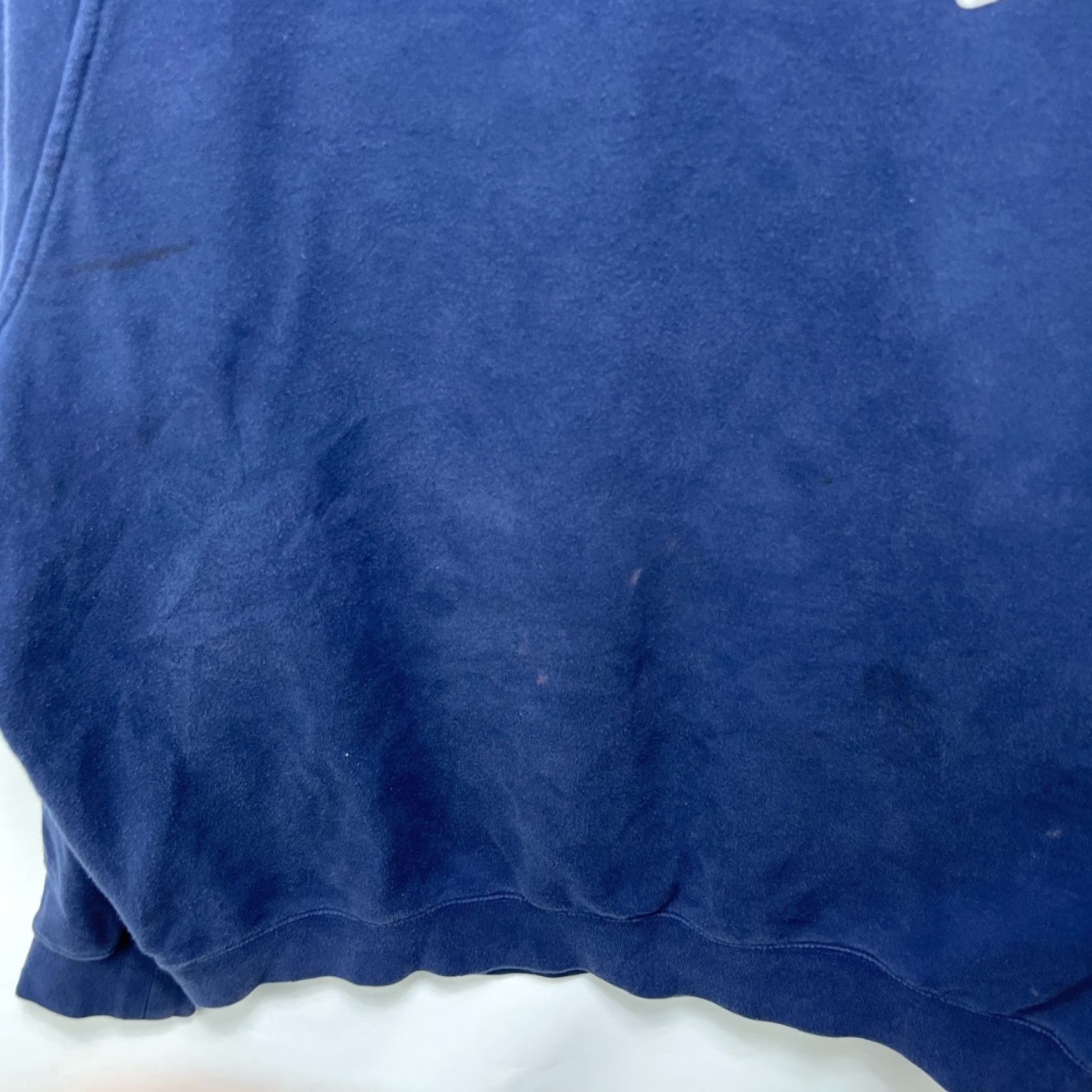 Nike VINTAGE Nike Sweatshirt XL Mens Blue 90s Swoosh Logo Pullover Crew Neck Long Sleeve Fleece Cotton All Seasons Size US XL / EU 56 / 4 - 5 Thumbnail