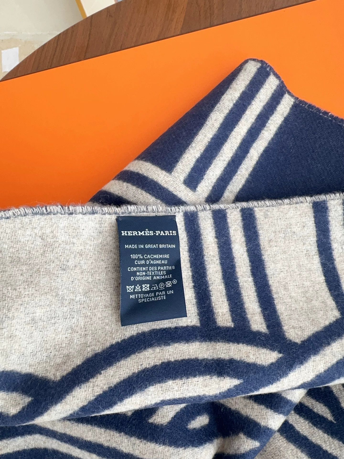 Hermes Hermes Petit Casaque 100% Cashmere Sailor Knot Scarf 30x160 Size ONE SIZE - 6 Thumbnail