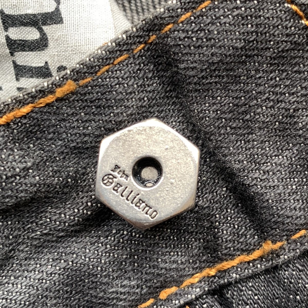 Japanese Brand Vintage John Galliano Gazette Newspaper Denim Pants Designer Size US 34 / EU 50 - 9 Thumbnail