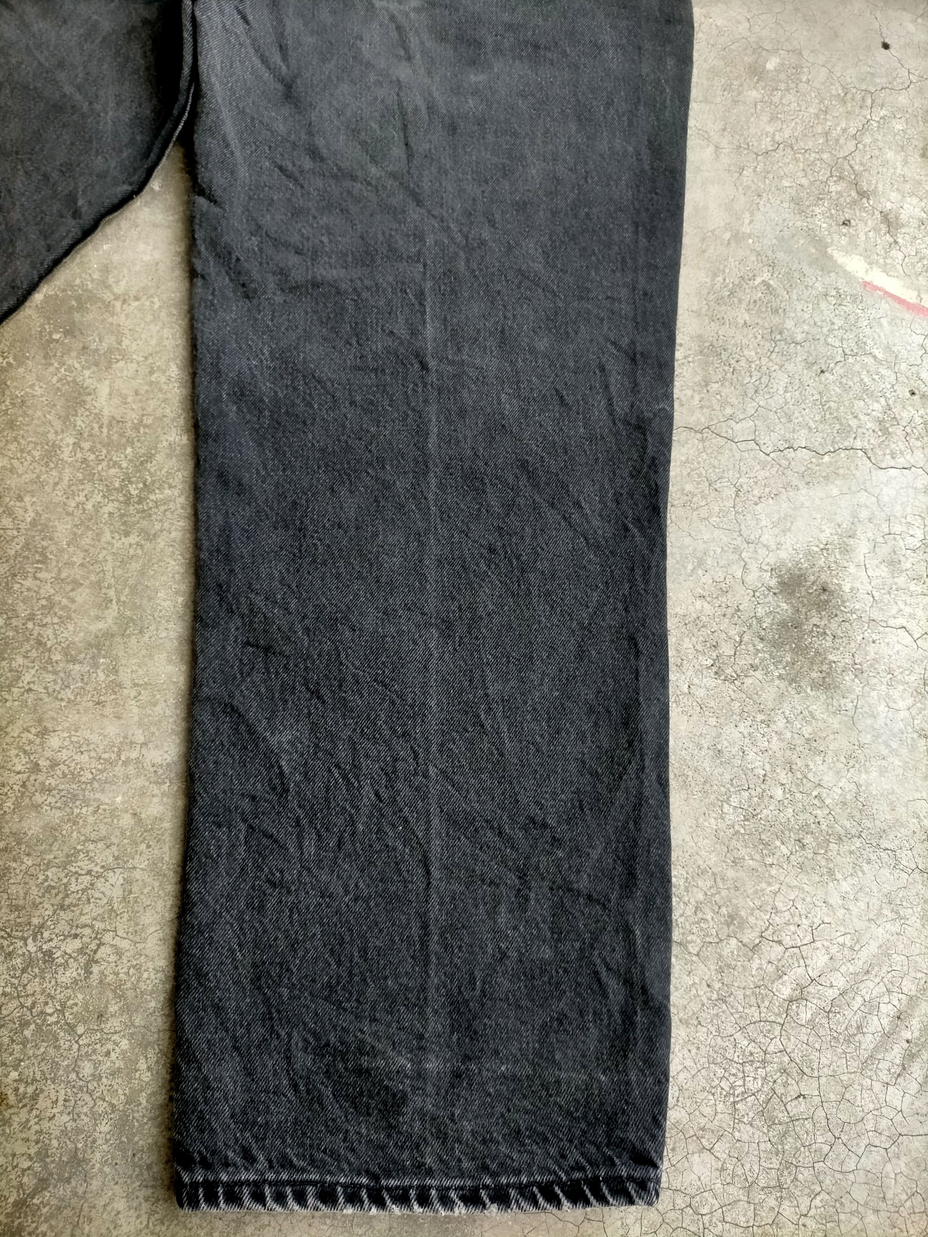 Levi's Vintage 90s Levis Silvertab Loose button Fly Black jeans Size US 37 - 15 Thumbnail
