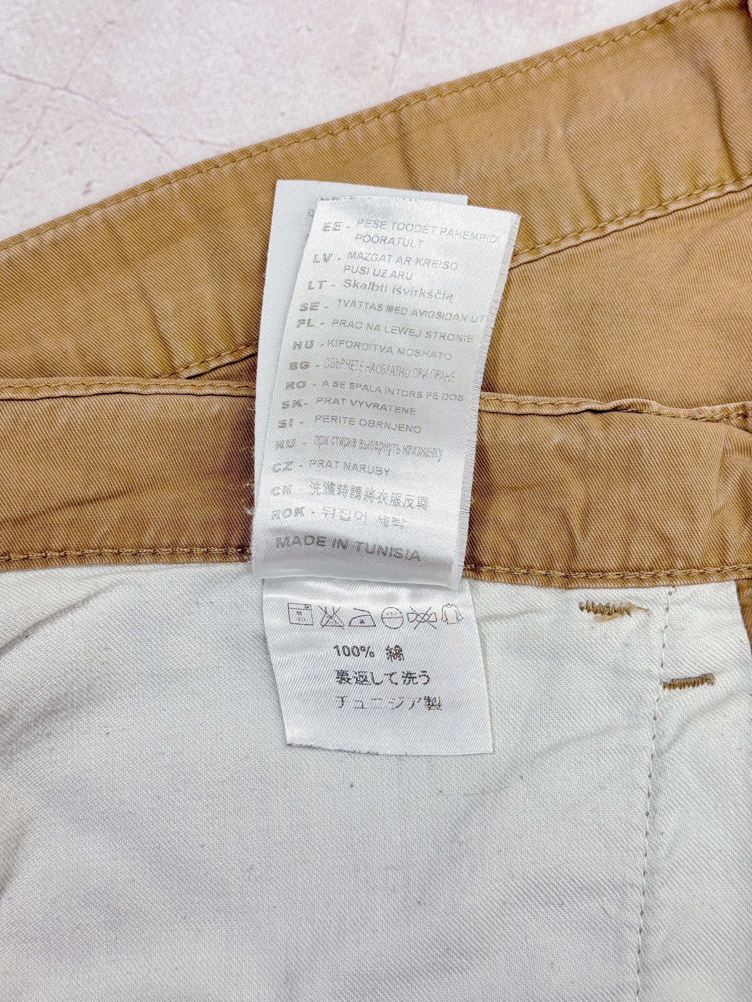 Carhartt × Vintage Carhartt Fort Bermuda Shorts Beige Sand Y2K Size US 32 / EU 48 - 17 Thumbnail