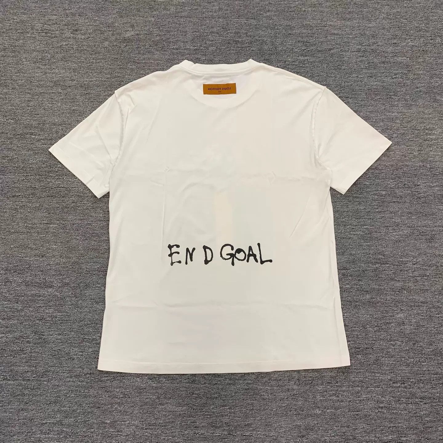 Louis Vuitton LV white short sleeve tee exploding head neon figure 95% new XL Size US XL / EU 56 / 4 - 2 Thumbnail