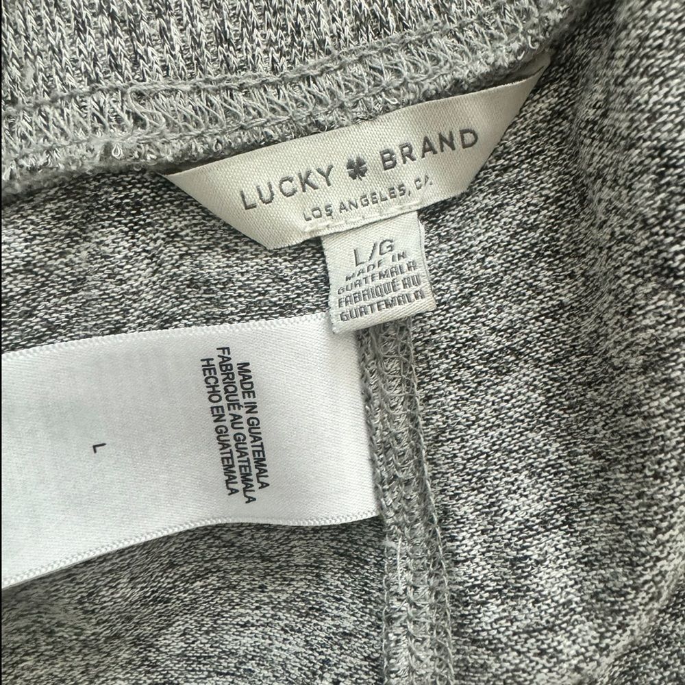 Lucky Brand Lucky Brand SZ L star print grey lounge shorts Size ONE SIZE - 4 Thumbnail