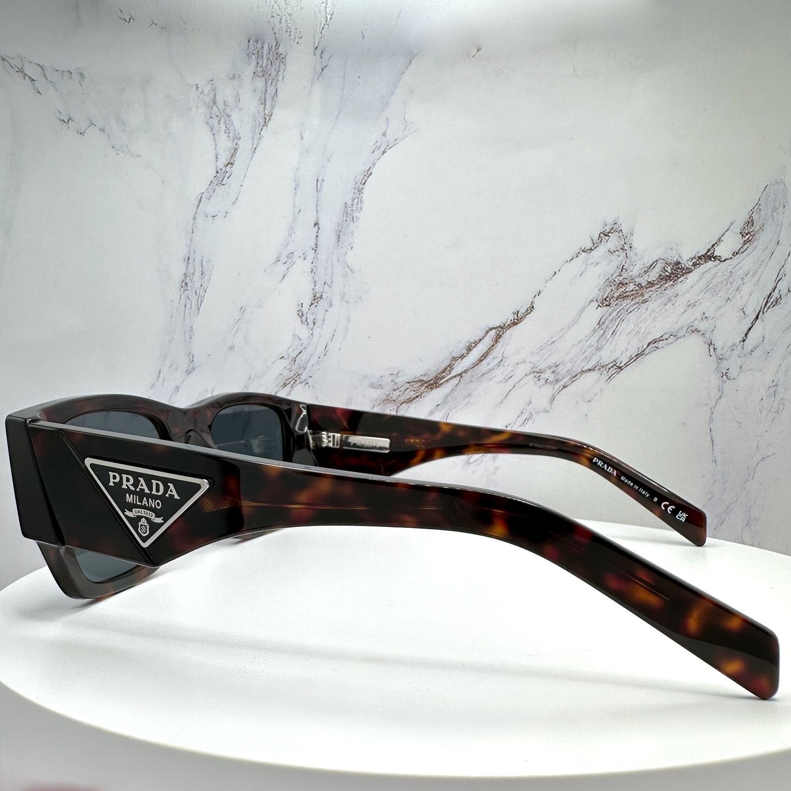 Prada New PRADA Sunglasses Brown Root Tortoise Square Plaque Logo Size ONE SIZE - 20 Thumbnail