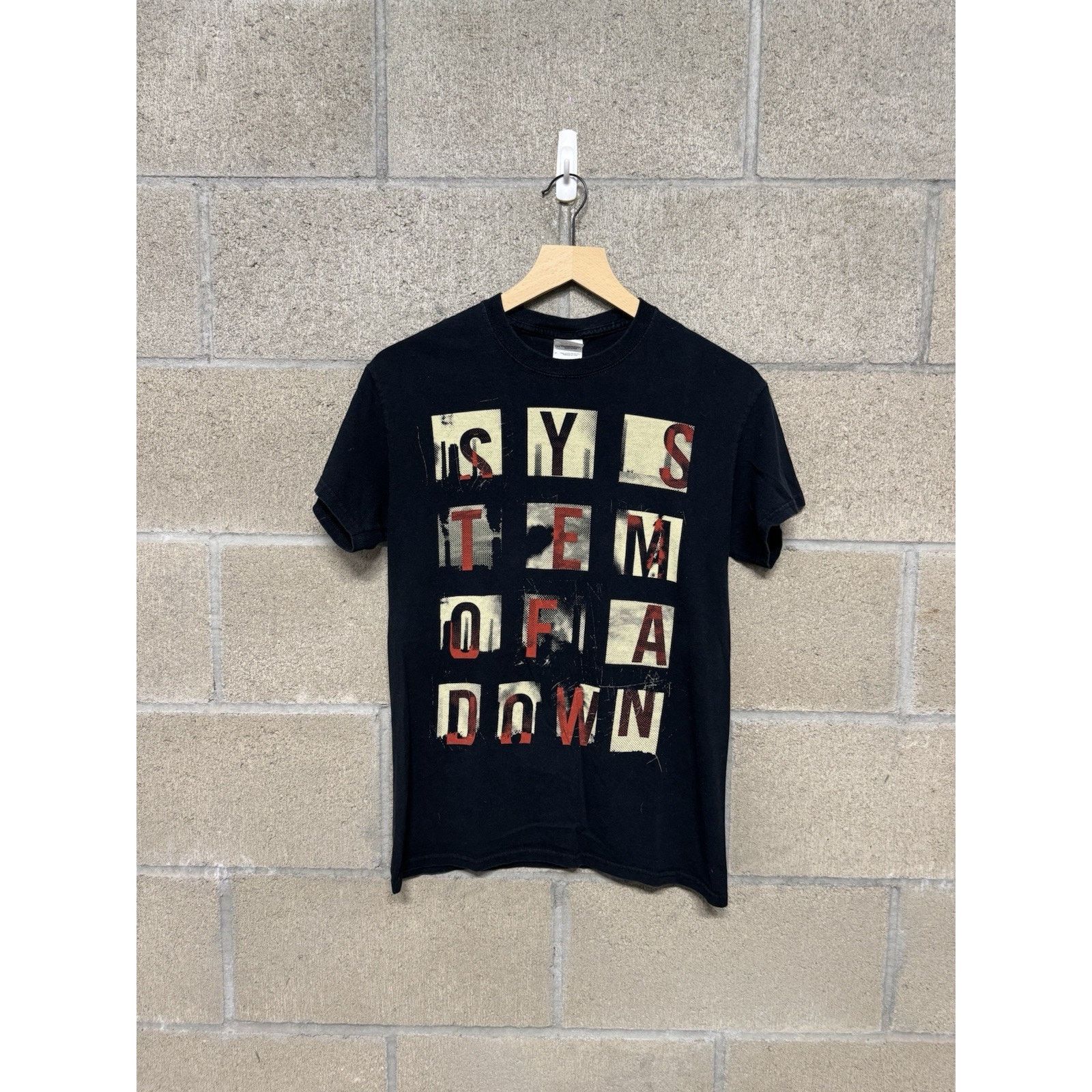Gildan vintage System Of A Down Band T Shirt Size US S / EU 44-46 / 1 - 1 Thumbnail