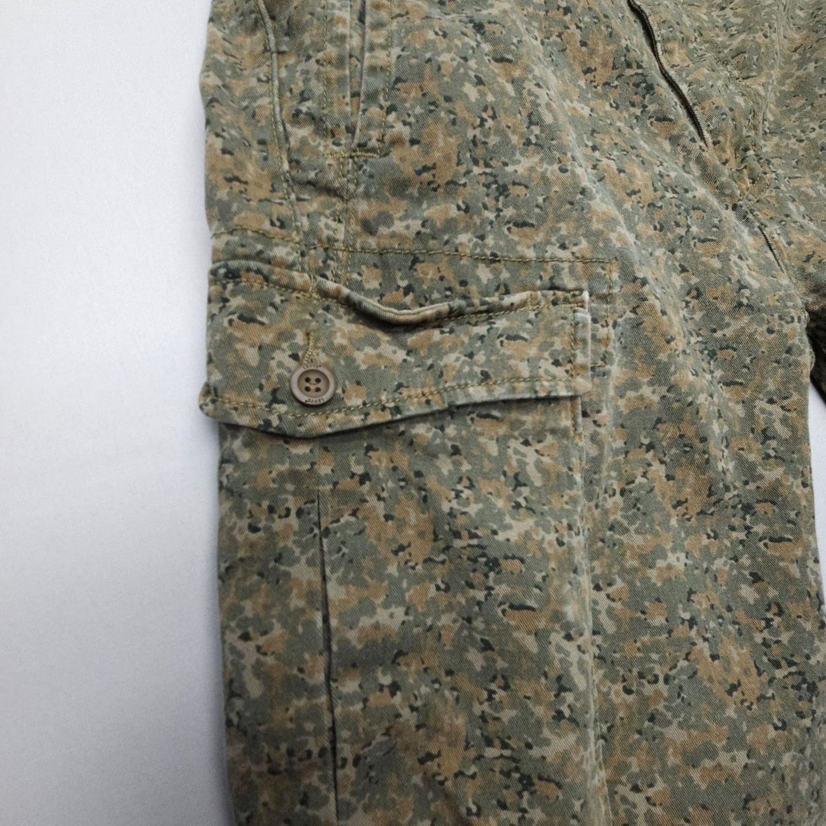 Levi's Levi's Slim Straight Cargo Pants Desert Camo Mens 36 x 32 (Actual 29" Ins) Twill Size US 36 / EU 52 - 3 Thumbnail