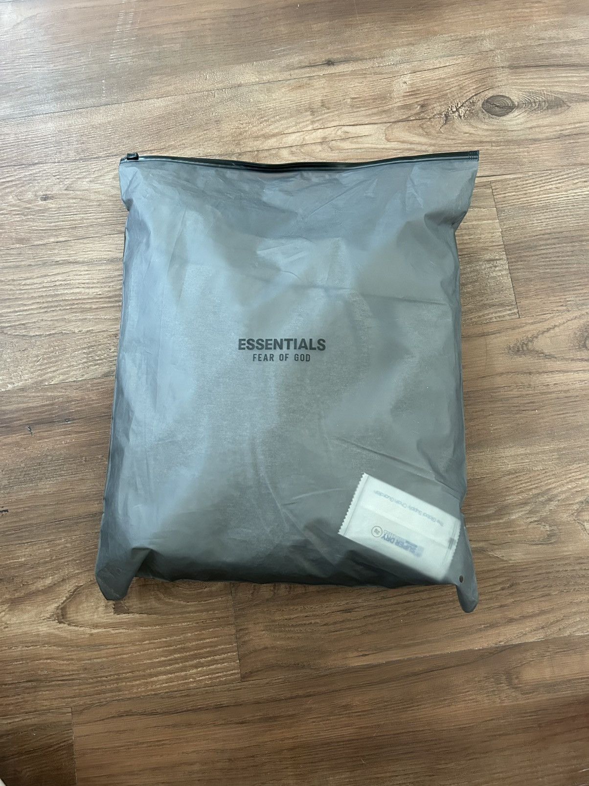 Fear of God Authentic Fear of God Essentials Fleece Hoodie Heather Gray Size US M / EU 48-50 / 2 - 6 Thumbnail