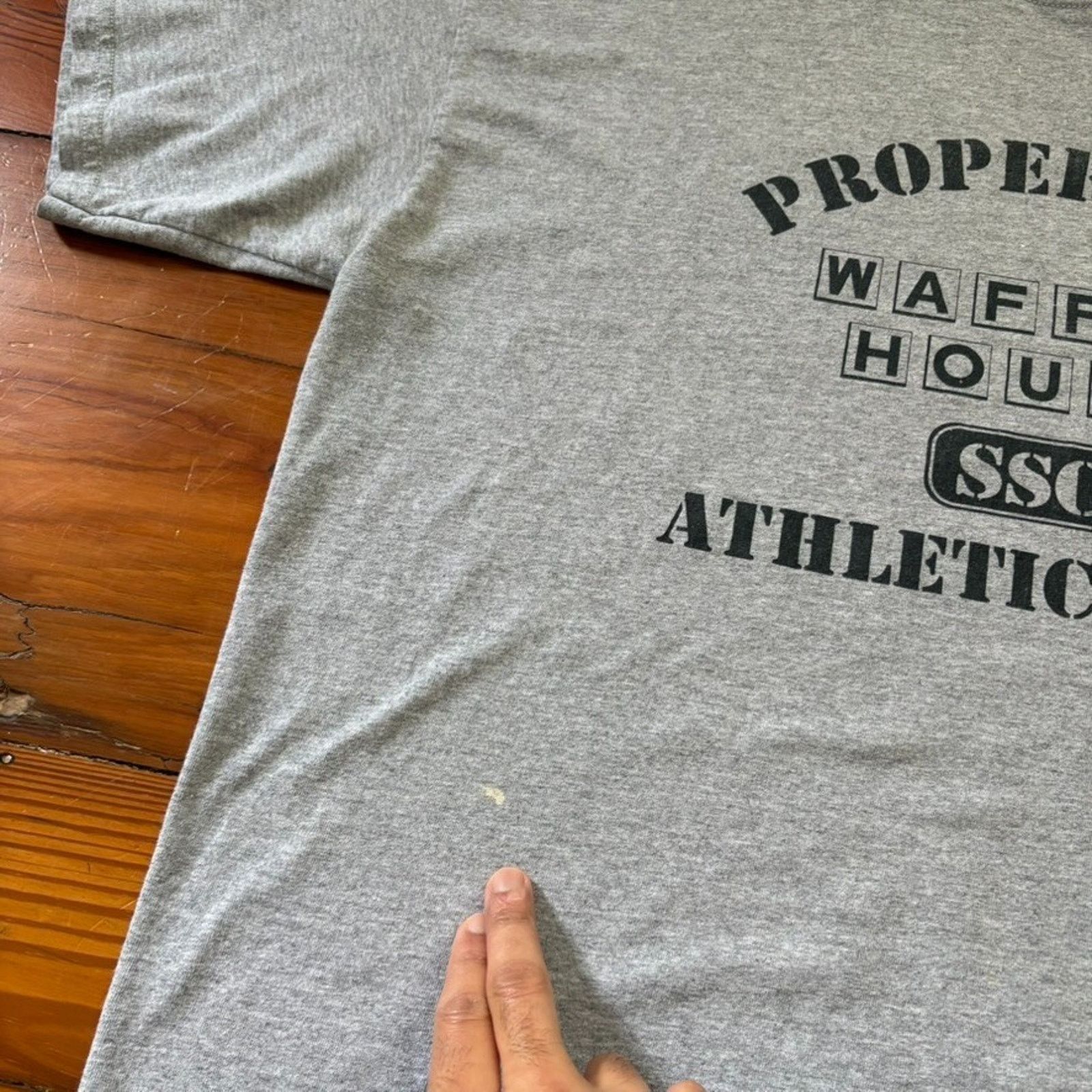 Vintage Vintage Waffle House T-Shirt Men's Size XL Gray Athletic Size US XL / EU 56 / 4 - 6 Thumbnail