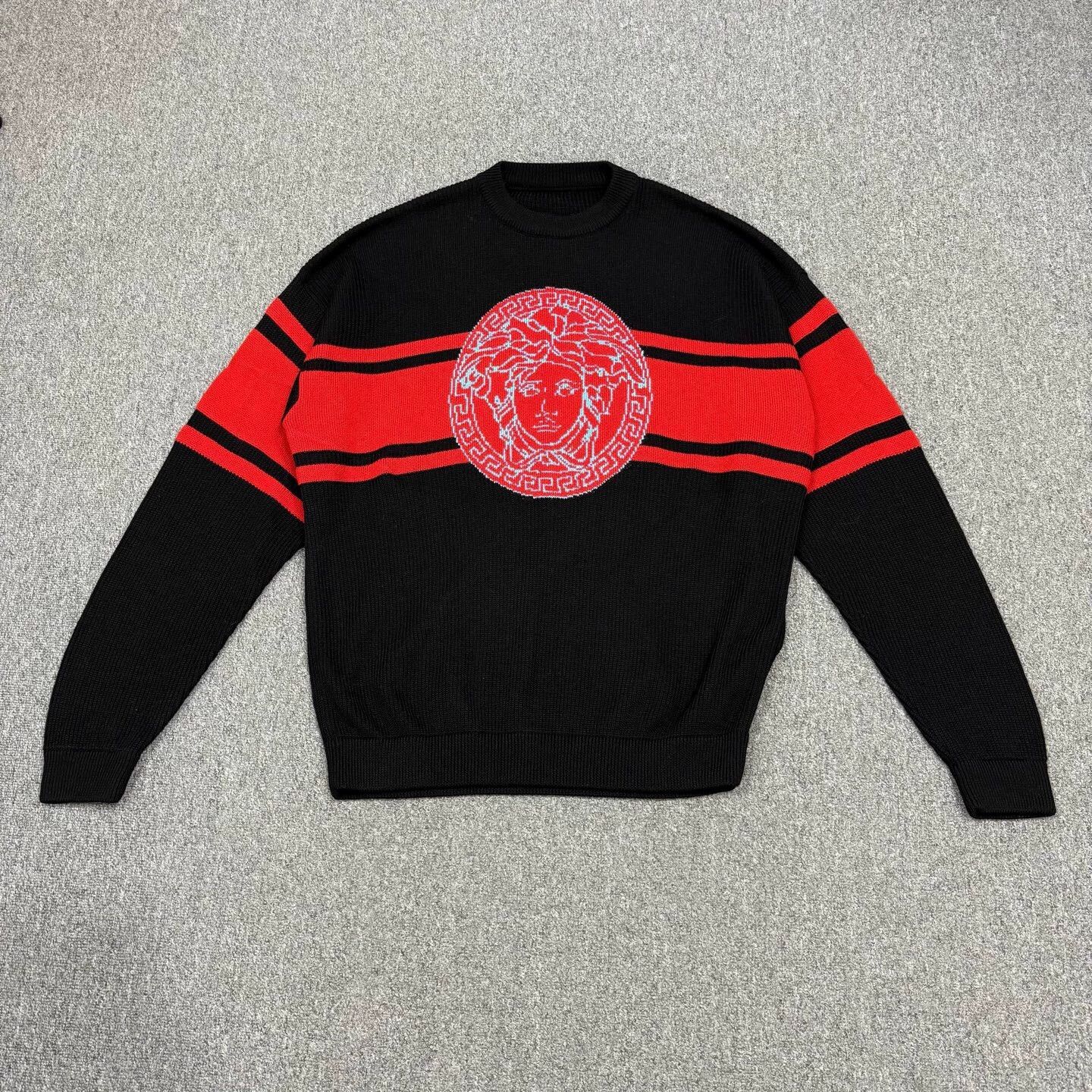 Versace Versace Men's Black Wool Sweater 50 Size US M / EU 48-50 / 2 - 1 Thumbnail