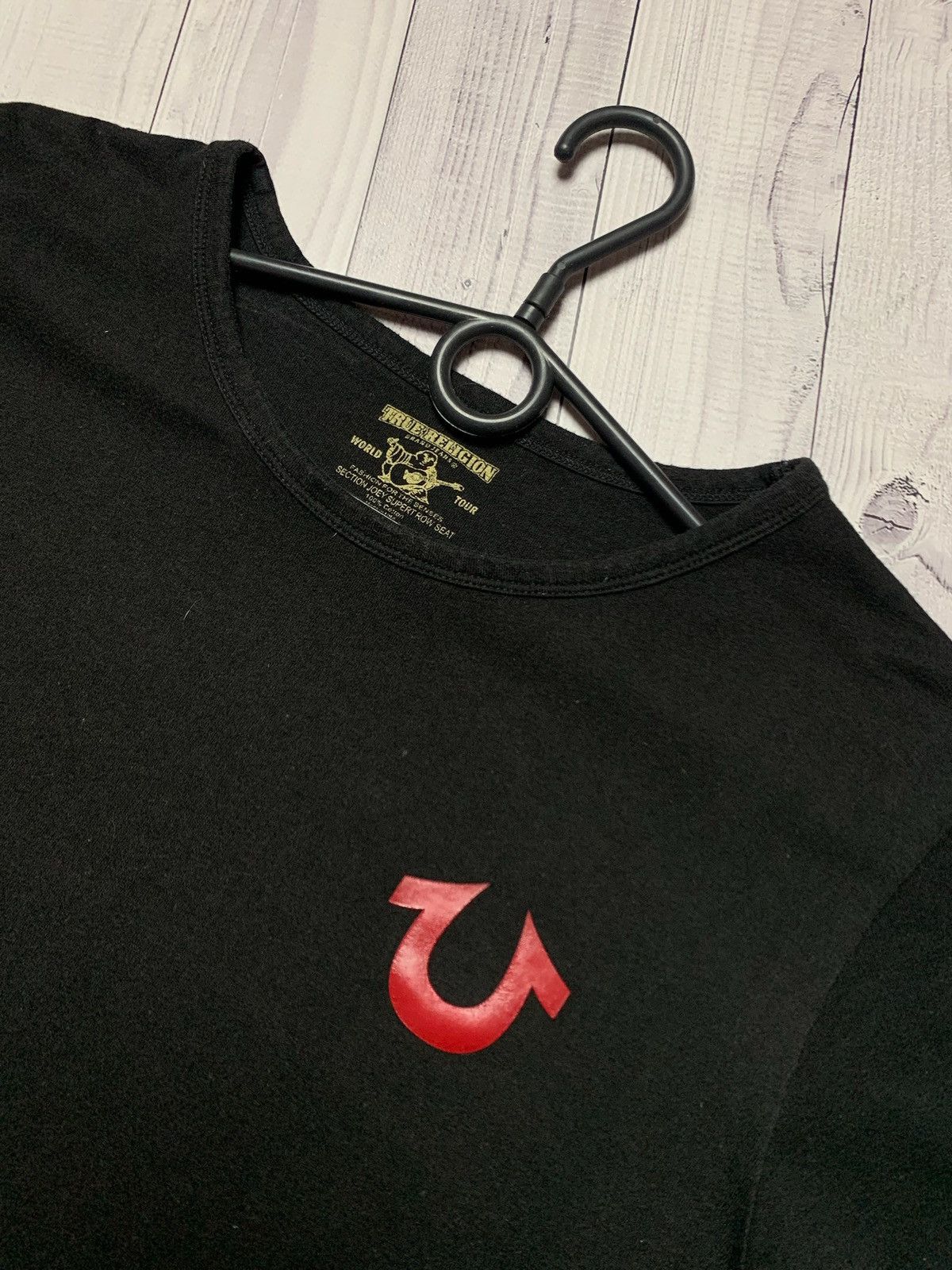 True Religion × Vintage True religion vintage T-shirt big logo Size M Size US M / EU 48-50 / 2 - 5 Thumbnail