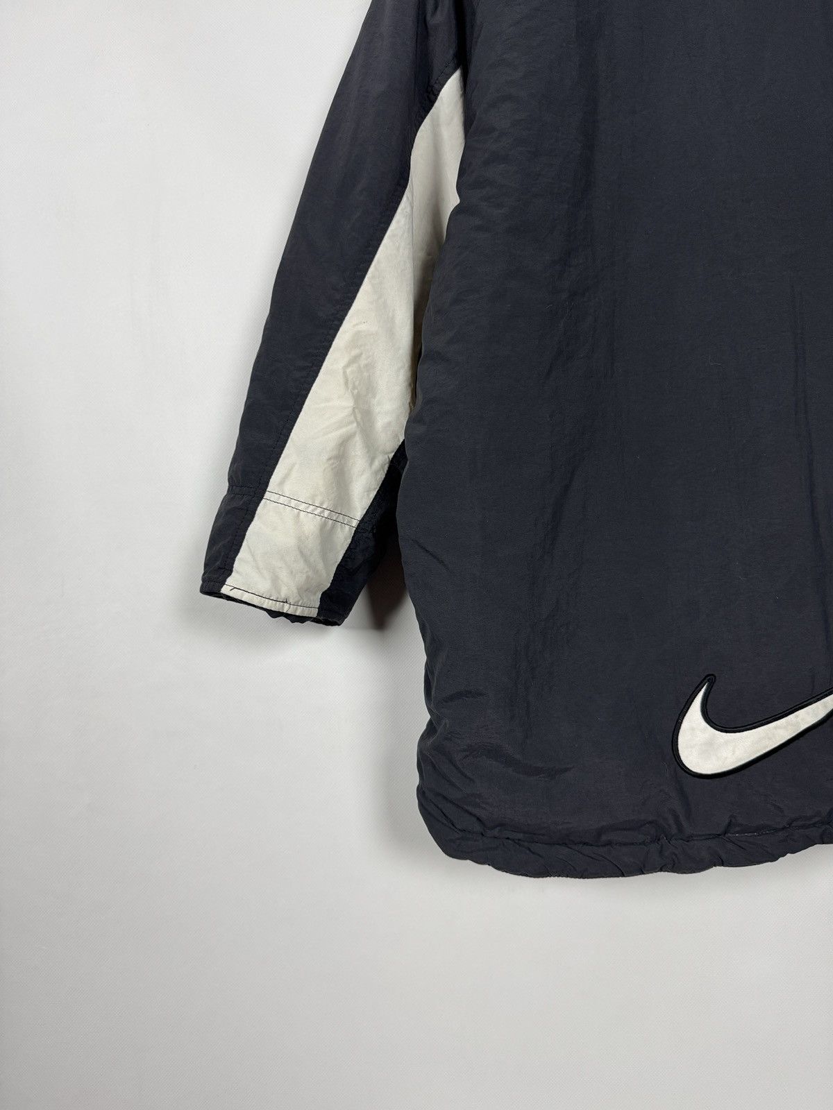 Nike Vintage 90s Nike Down Nylon Jacket Parka Swoosh Logo Size L Size US L / EU 52-54 / 3 - 14 Thumbnail