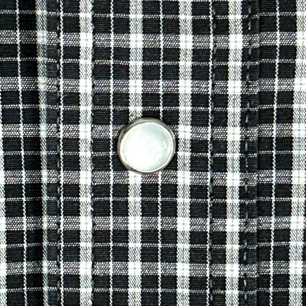 Wrangler VINTAGE Wrangler Western Shirt Adult LARGE Black White Plaid Windowpane Pearl Snap Shirt Mens Black Plaid Western Shirt LARGE Wrangler Size US L / EU 52-54 / 3 - 5 Thumbnail