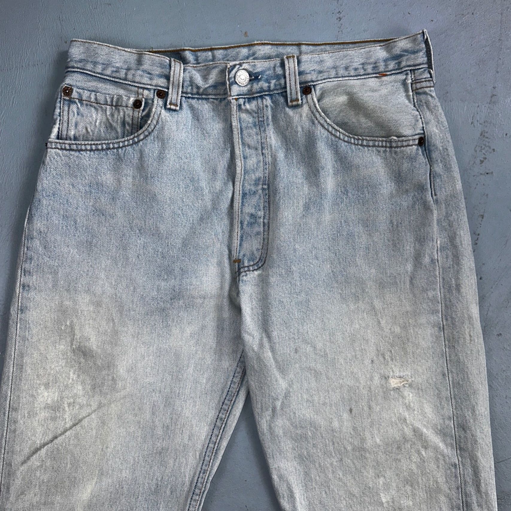 Levi's Levi's 501 Jeans Straight Men 34x38 Blue Light Wash Vintage 90s USA N/A Comfort Old School 501 Series Size US 34 / EU 50 - 2 Thumbnail