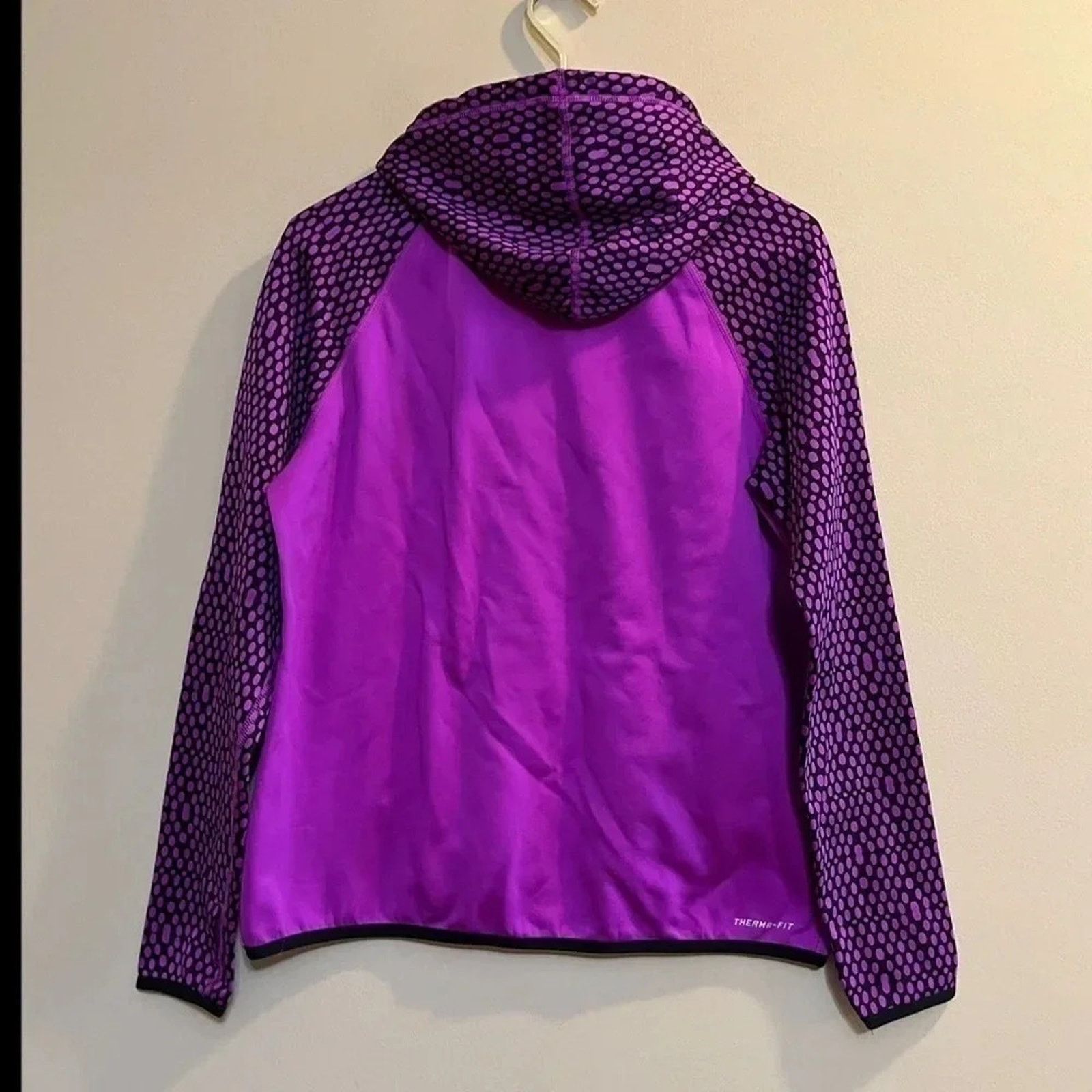 Nike Nike Women’s Therma-fit size Medium M magenta Purple hoodie Size M / US 6-8 / IT 42-44 - 5 Thumbnail