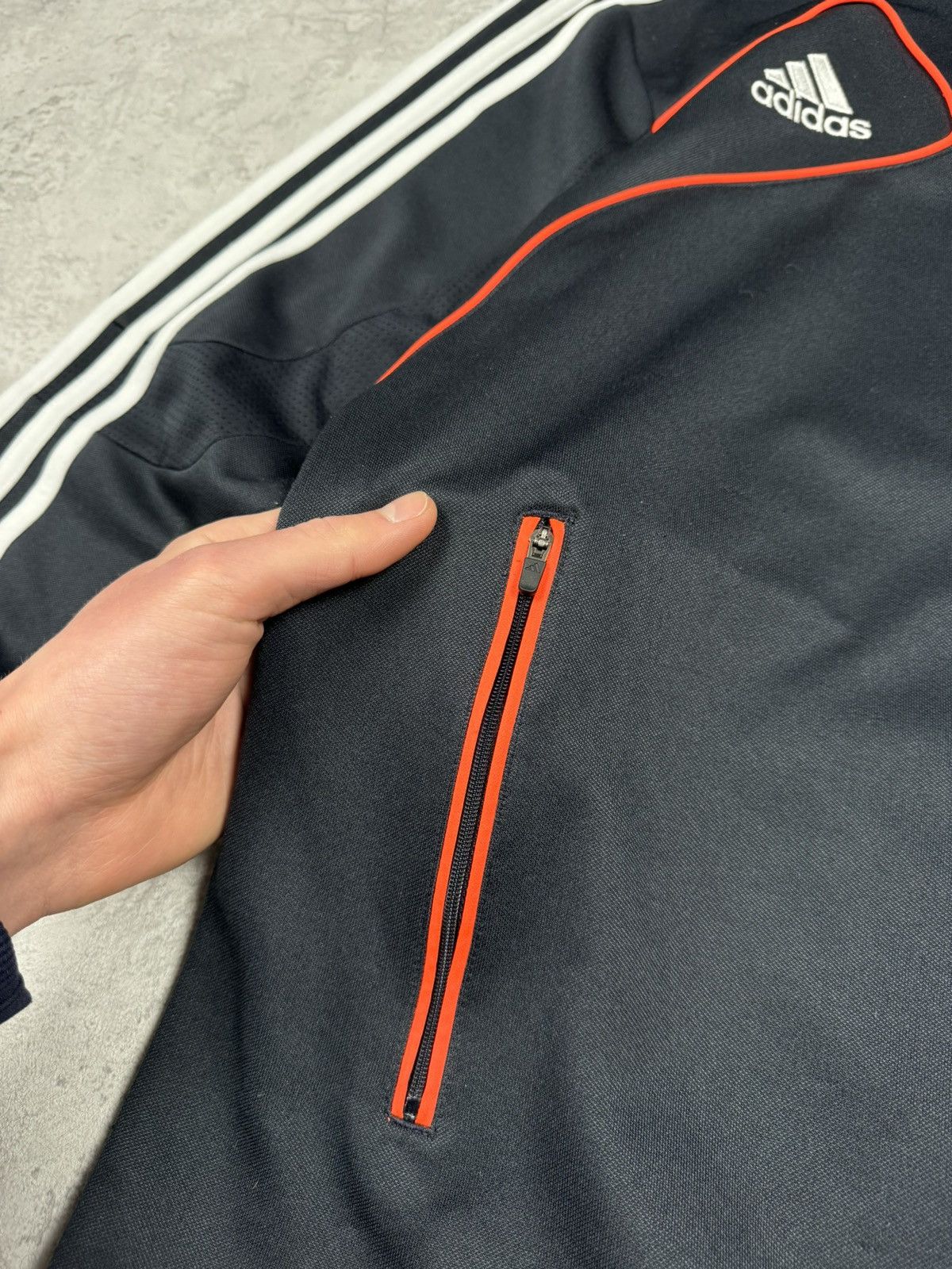 Adidas Vintage Adidas Bayern Munchen 2012 Track Jacket Size M Size US M / EU 48-50 / 2 - 7 Thumbnail