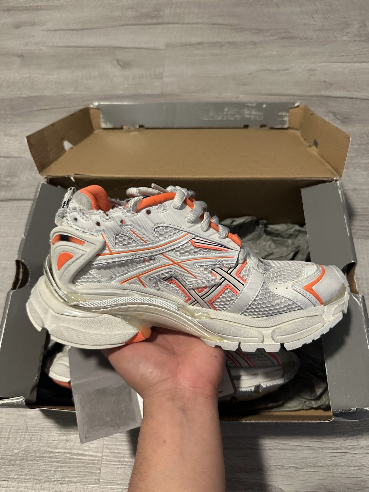 Balenciaga Balenciaga Runner Orange/White Size US 8 / EU 41 - 9 Thumbnail