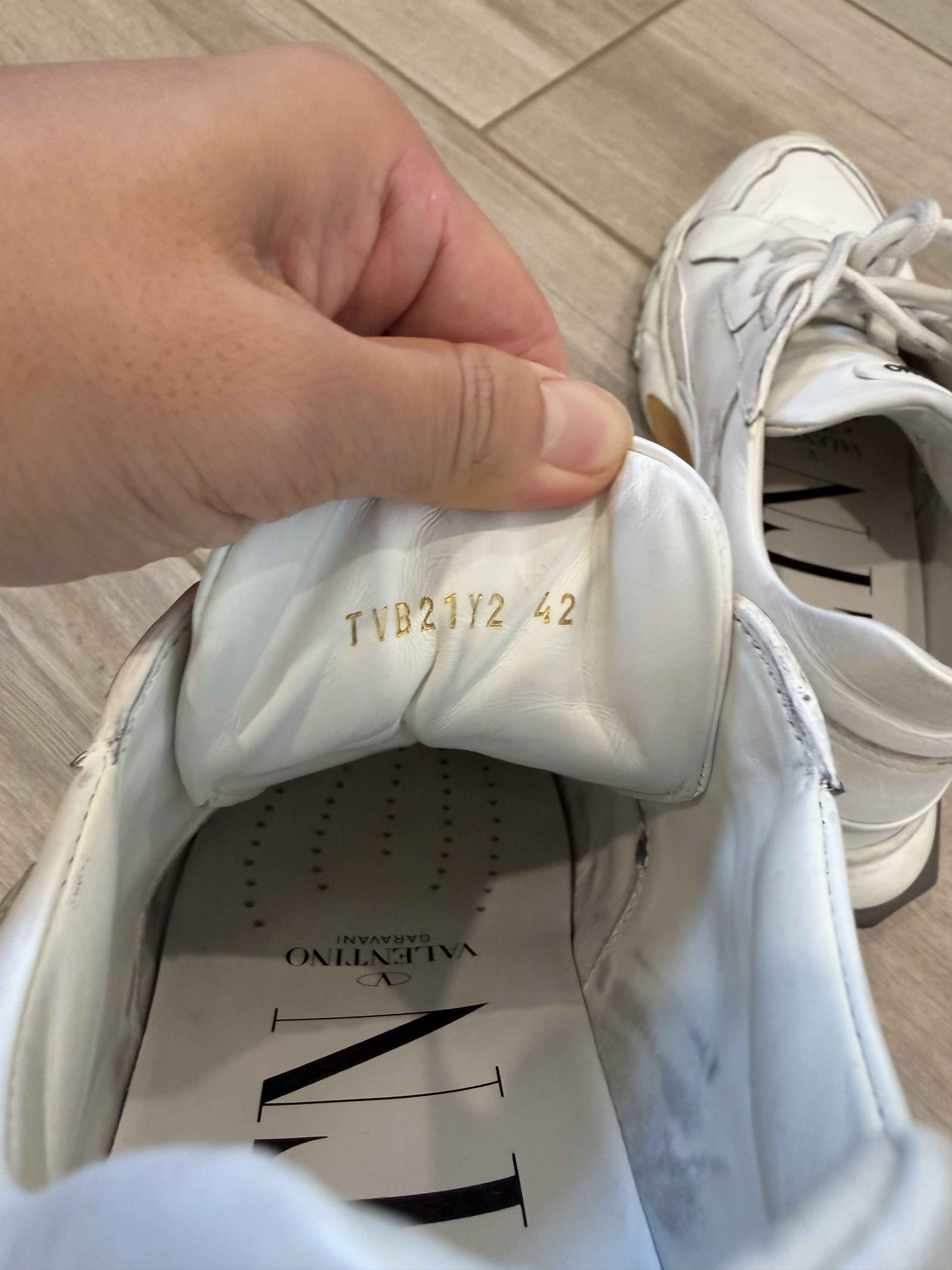 Valentino Valentino Garavani Men's VLTN Bounce White Size US 9 / EU 42 - 7 Thumbnail