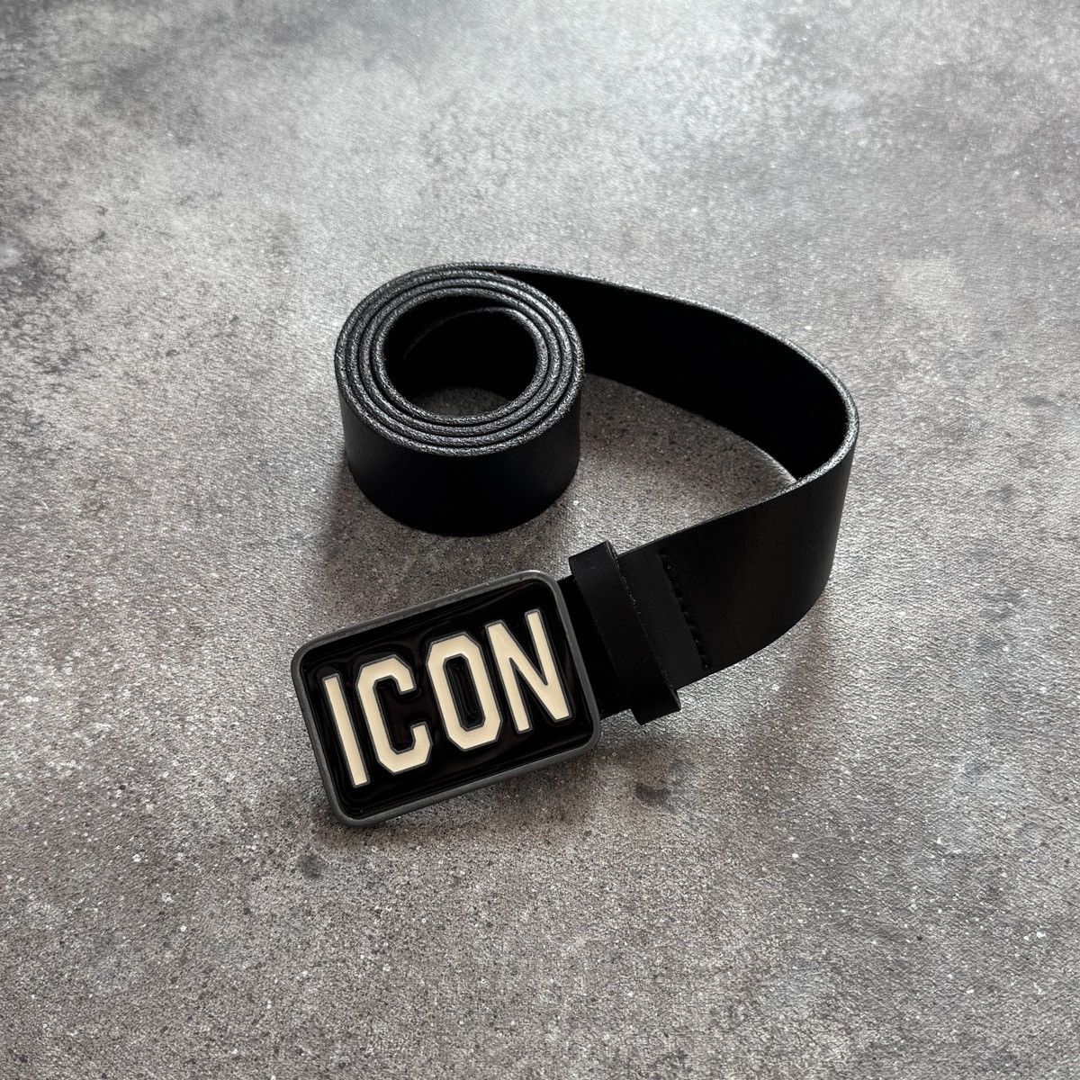 DSQUARED2 Icon Logo Real Leather Unisex Belt