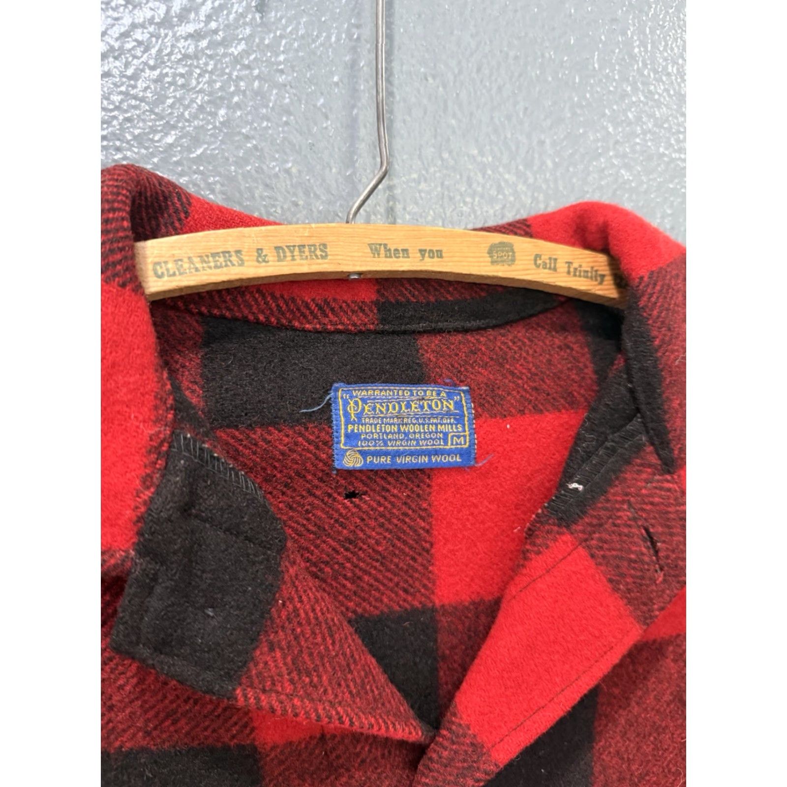 Pendleton VINTAGE Pendleton Wool Plaid Mackinaw Cruiser Hunting Jacket Medium Mens Red 70s Flawed Size US M / EU 48-50 / 2 - 2 Thumbnail