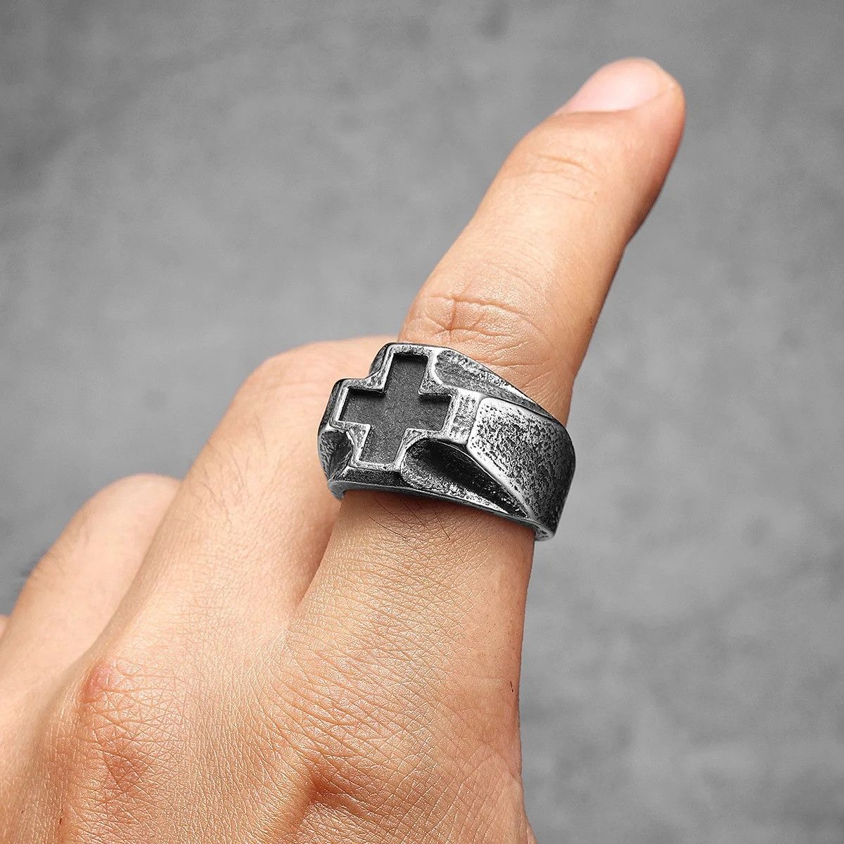 Jewelry Cross Amulet Ring Jewelry Streetwear Fashion Gift Size ONE SIZE - 6 Thumbnail