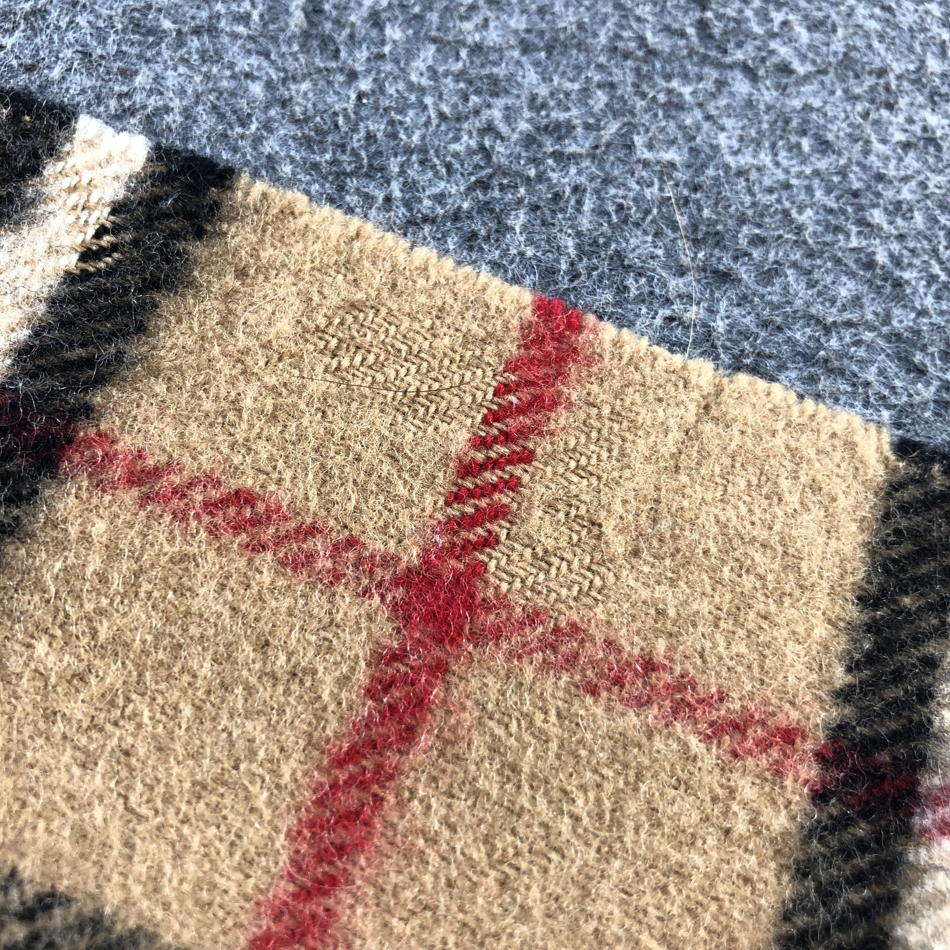 Burberry Burberry Tan Nova Check Wool Scarf Muffler V2869 Size ONE SIZE - 7 Thumbnail