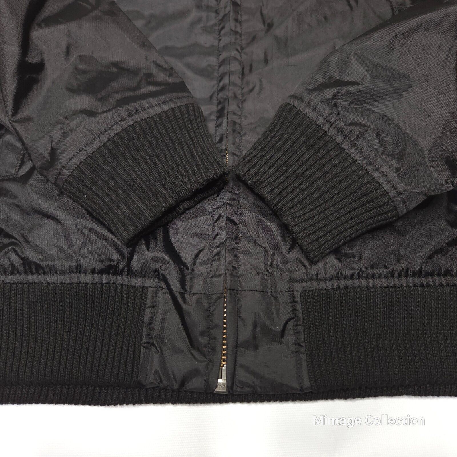 Other DISCORD 10 MILLION USERS MEMBERS JAPANESE BOMBER JACKET M Size US M / EU 48-50 / 2 - 6 Thumbnail
