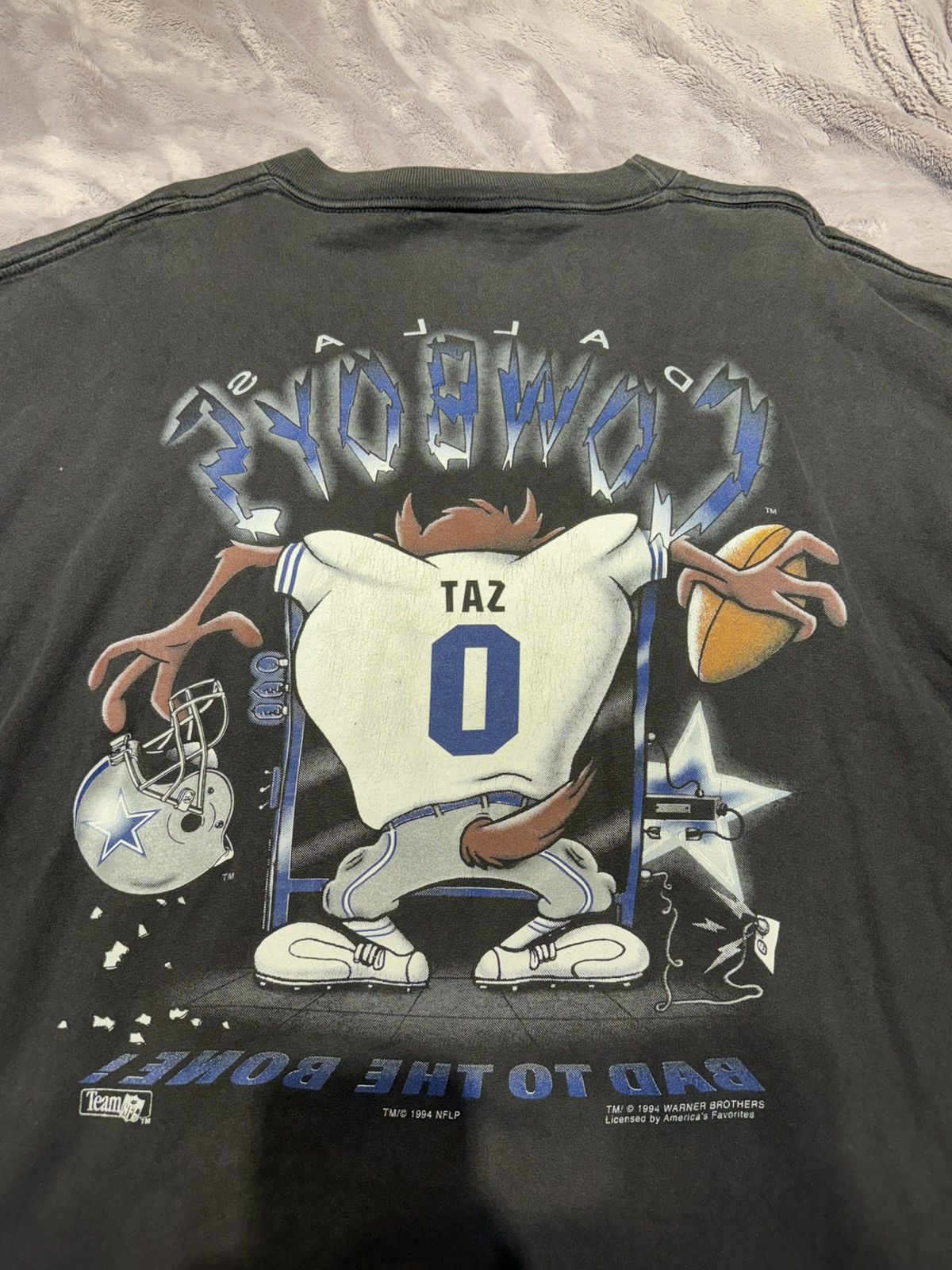Other Vintage Cowboys Tasmanian Devil Tee Size US XL / EU 56 / 4 - 4 Thumbnail