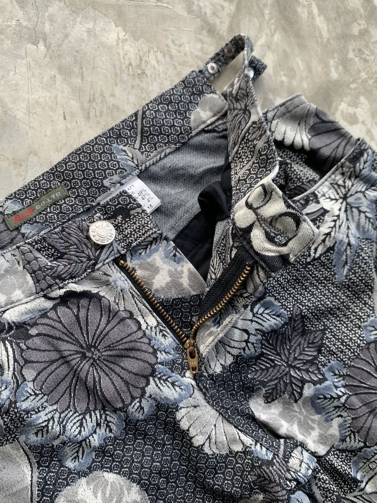 Hysteric Glamour × Japanese Brand × Vintage Women Denim Flower Full Print By Designer Size 28" / US 6 / IT 42 - 11 Thumbnail