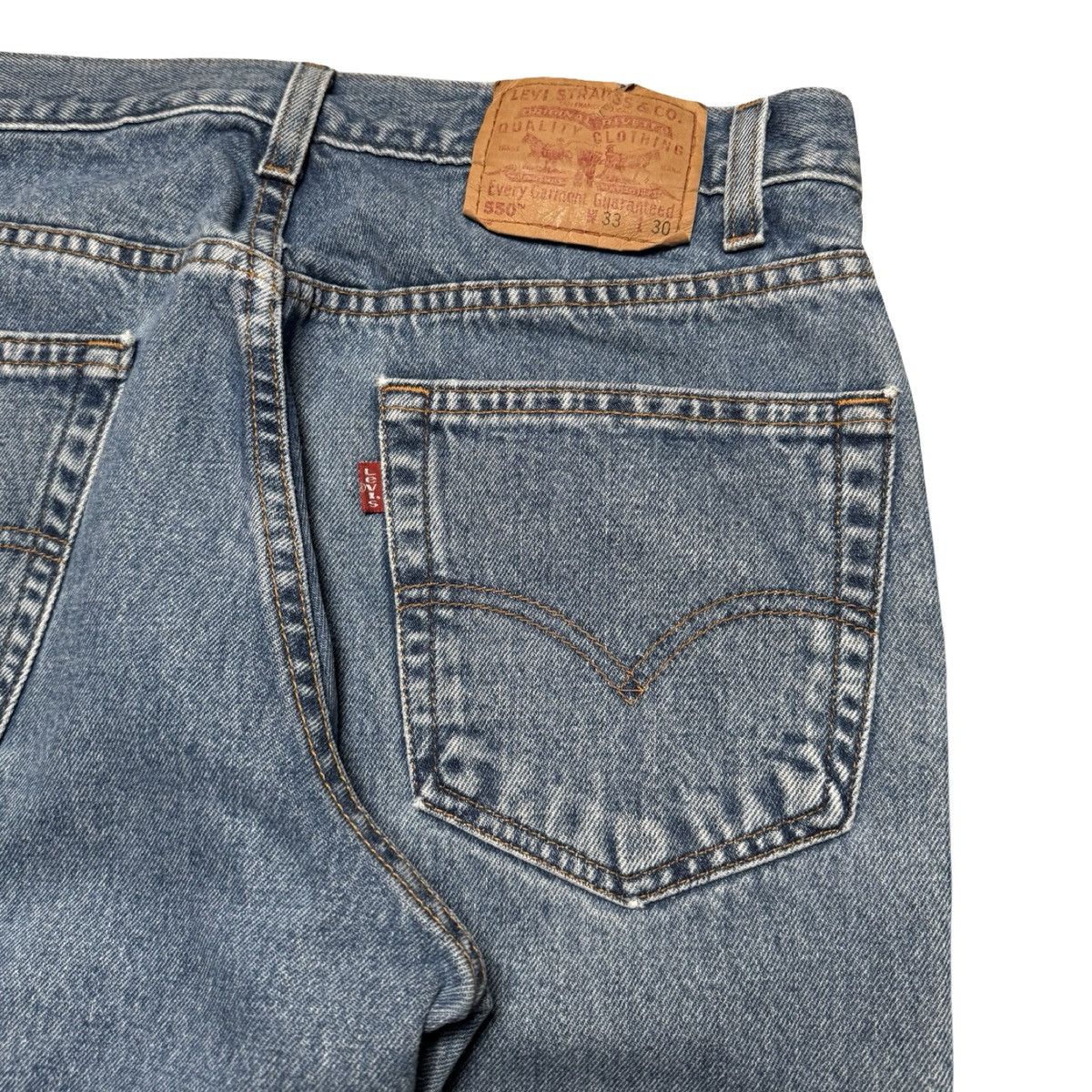 Levi's VTG Levi's 550 Relaxed Fit Red Tab Jeans USA 33X30 Size US 33 - 2 Thumbnail