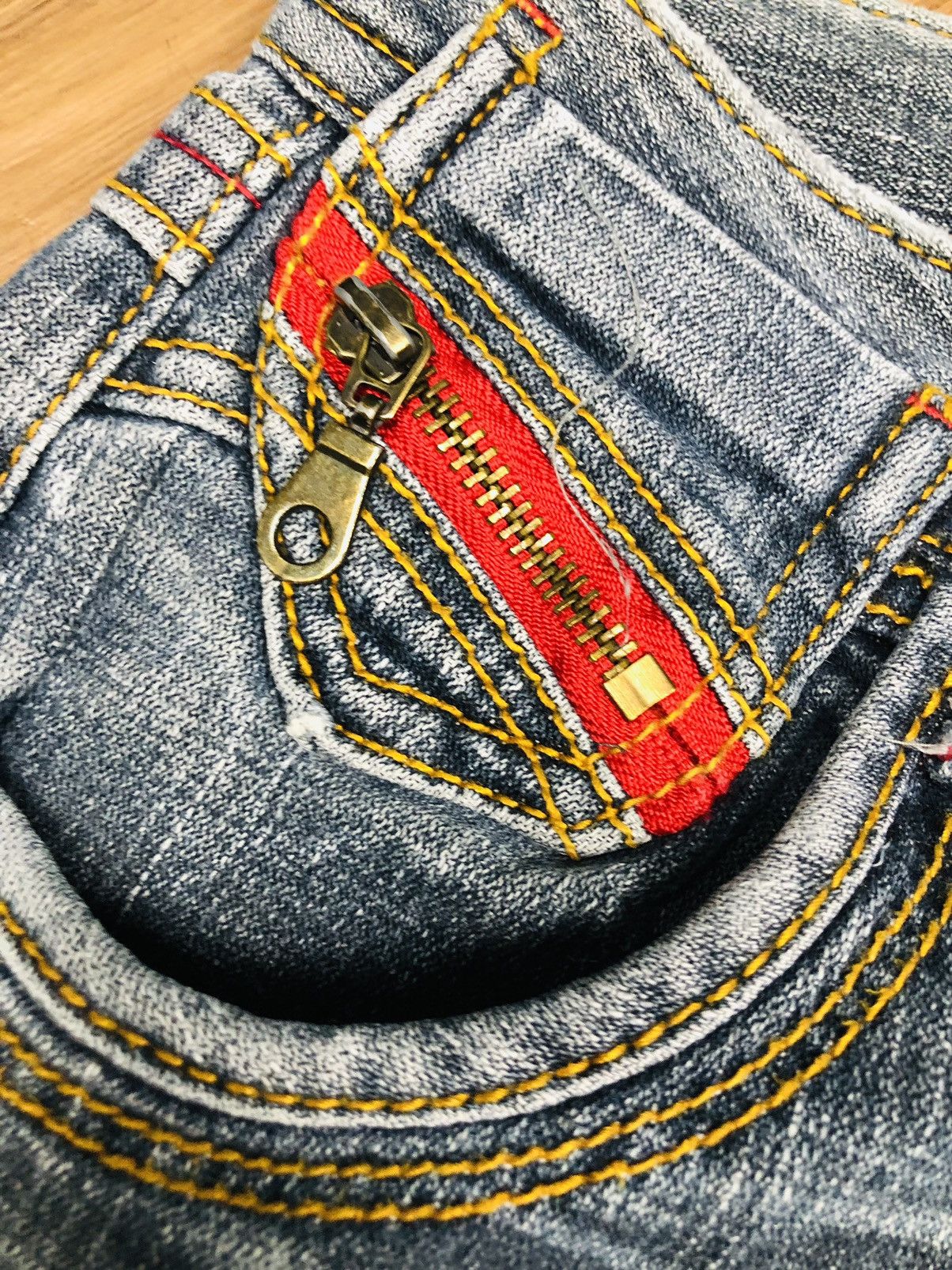 BCBGeneration B.CB.G. Bootcut Jeans (33) Size 29" - 7 Thumbnail