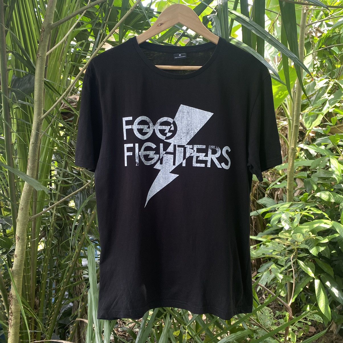RARE FOO FIGHTERS BAND TSHIRT