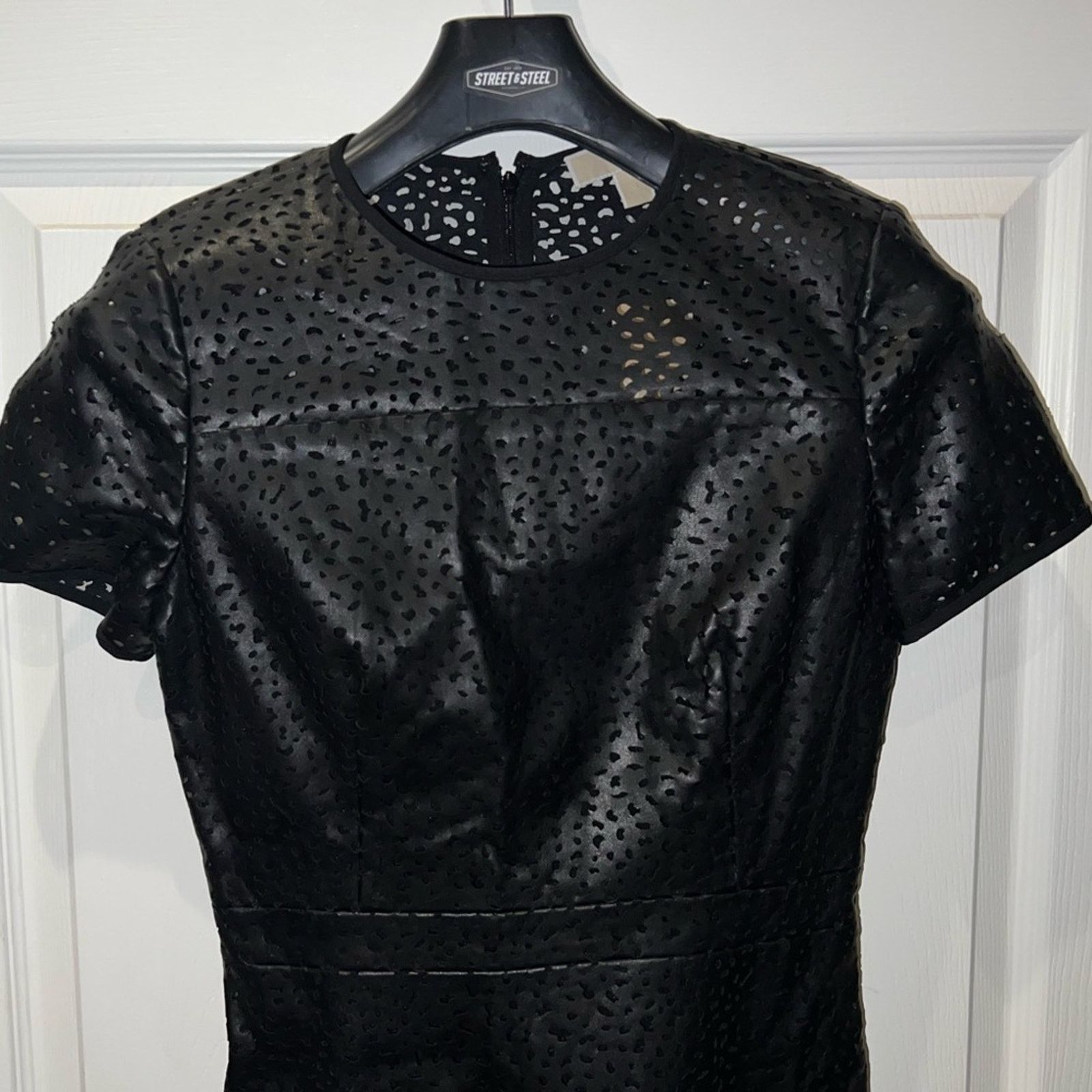 Michael Kors Michael Kors Black Dress A-Line Eyelet Trim Short Sleeve 4 Size S / US 4 / IT 40 - 2 Thumbnail