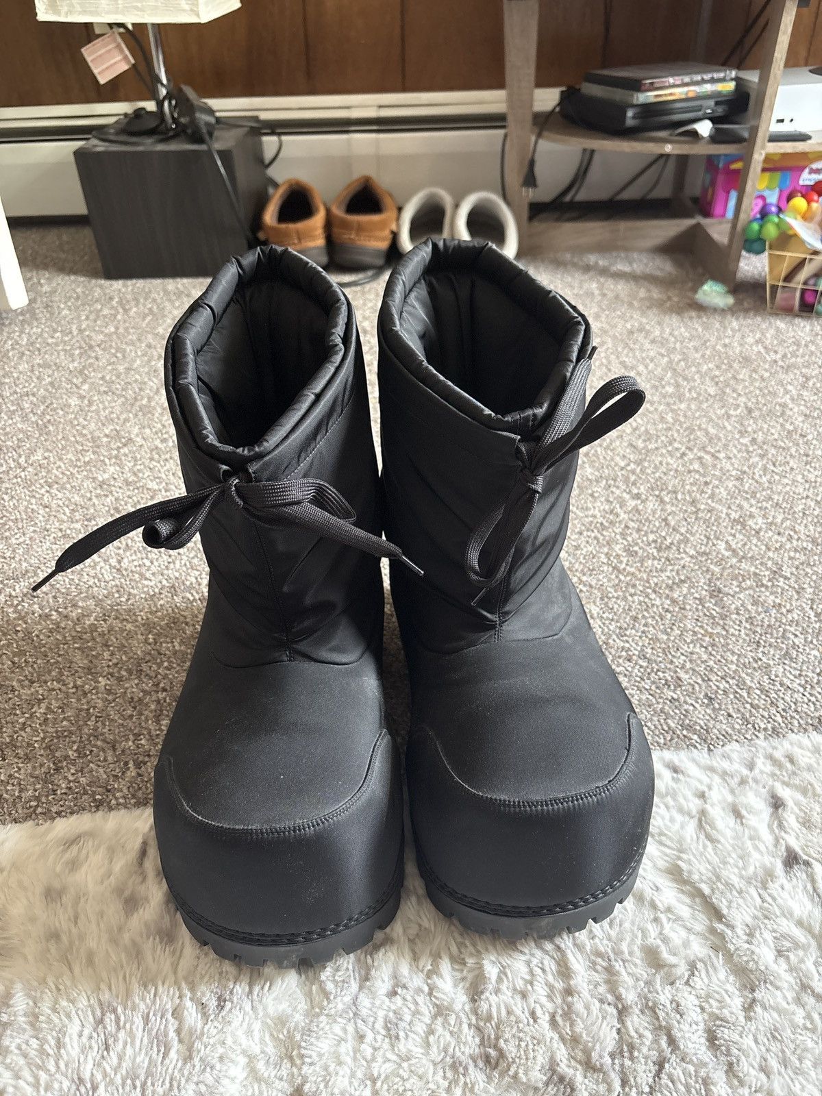 Balenciaga Balenciaga Alaska Boots Size US 11 / EU 44 - 2 Thumbnail