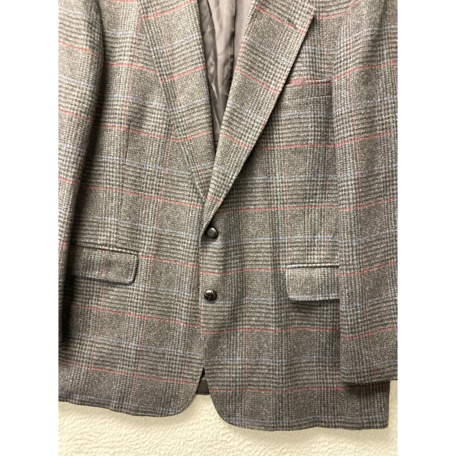 Palmes Arnold Palmer Sport Coat Mens 44R Gray Plaid Wool 2 Button /76-73 Shirt Jacket Blazer Classic Notch London 100% Virgin Wool Dry Clean Only Mens Size 44R - 2 Thumbnail