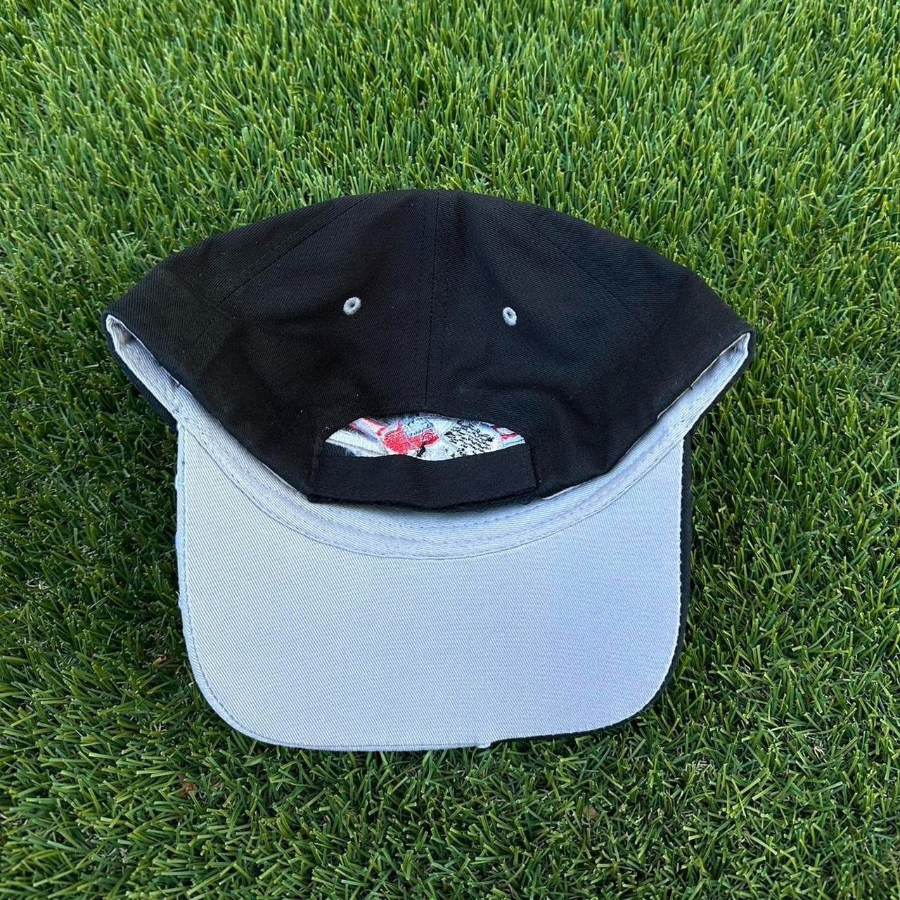 NASCAR × Vintage Vintage On Guard Engine Oil Racing Hat Size ONE SIZE - 2 Thumbnail