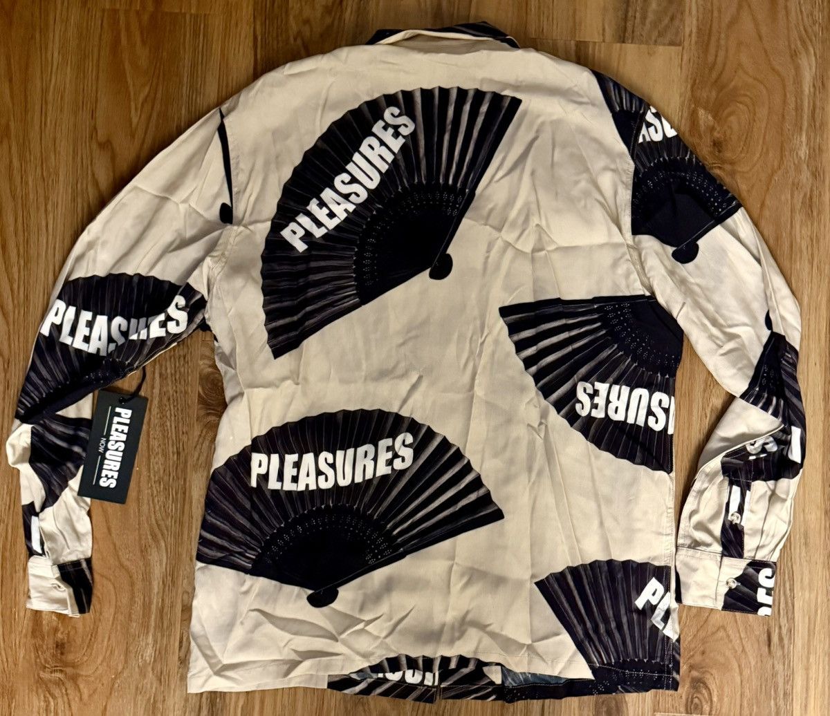 Pleasures Pleasures sample piece - Large with Tags Size US L / EU 52-54 / 3 - 2 Thumbnail