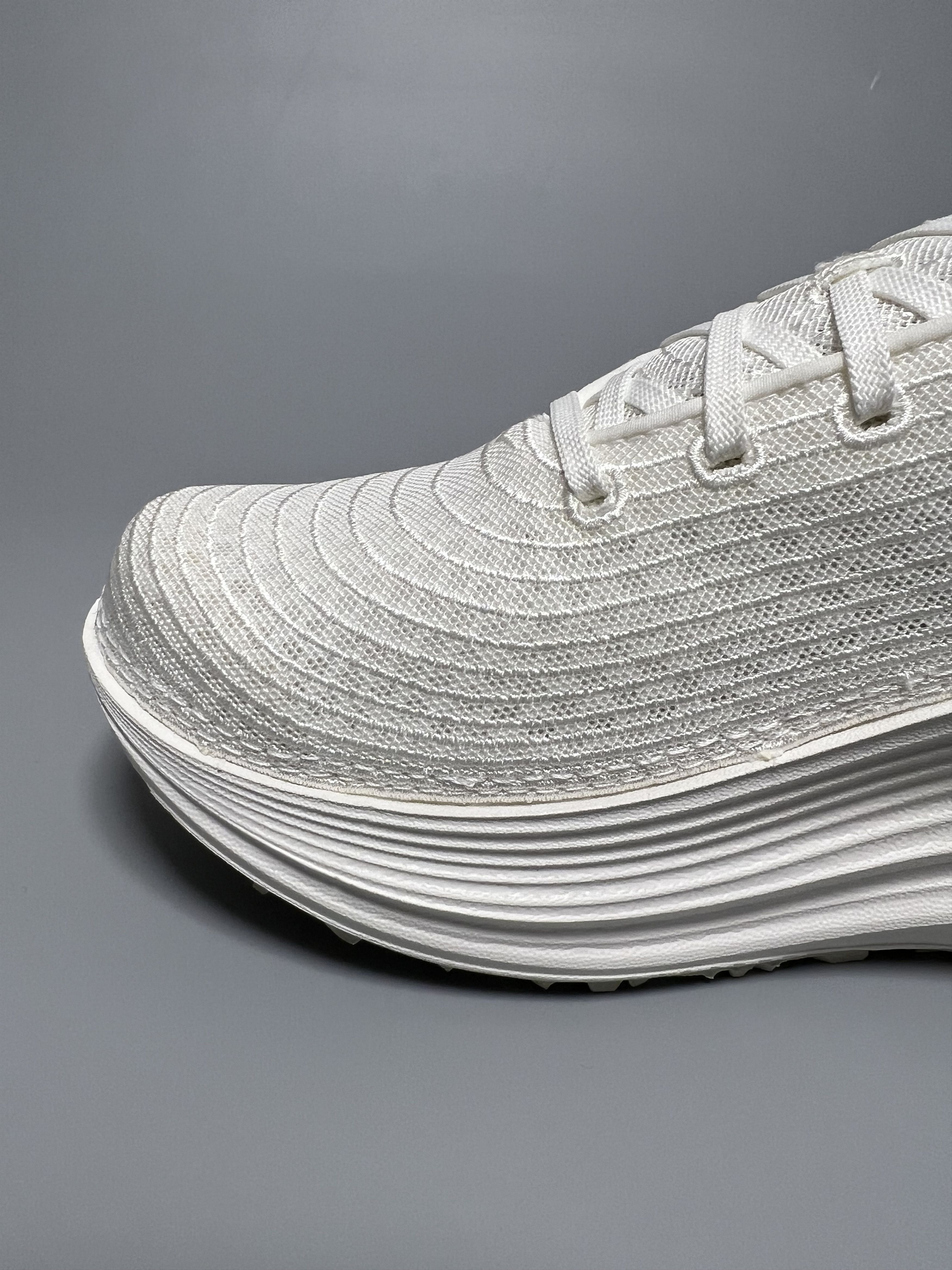 Hoka Hoka One One U Thoughtful Creation White Sneakers Size US 7.5 / IT 37.5 - 10 Thumbnail
