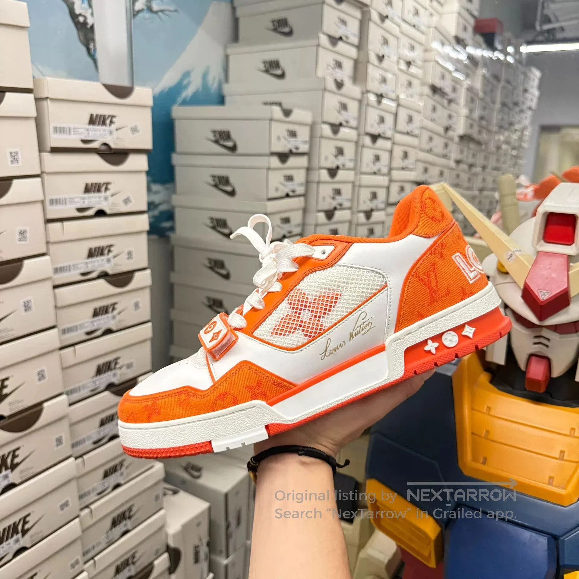 Louis Vuitton Louis Vuitton LV Trainer Velcro White Orange. Size US 10 / EU 43 - 2 Thumbnail