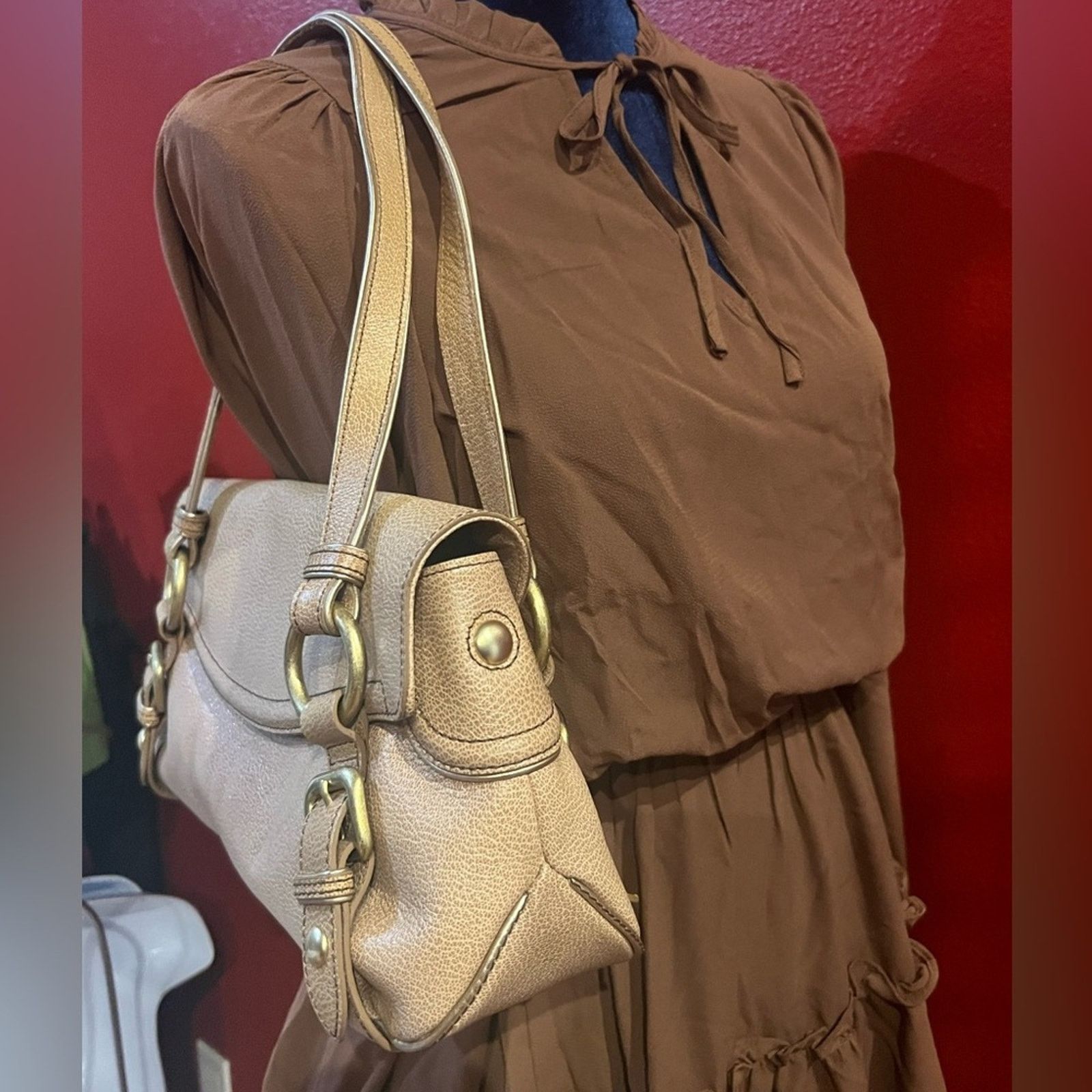 Kenneth Cole Kenneth Cole Pebbled Leather Satchel Purse Double Handle Size ONE SIZE - 5 Thumbnail
