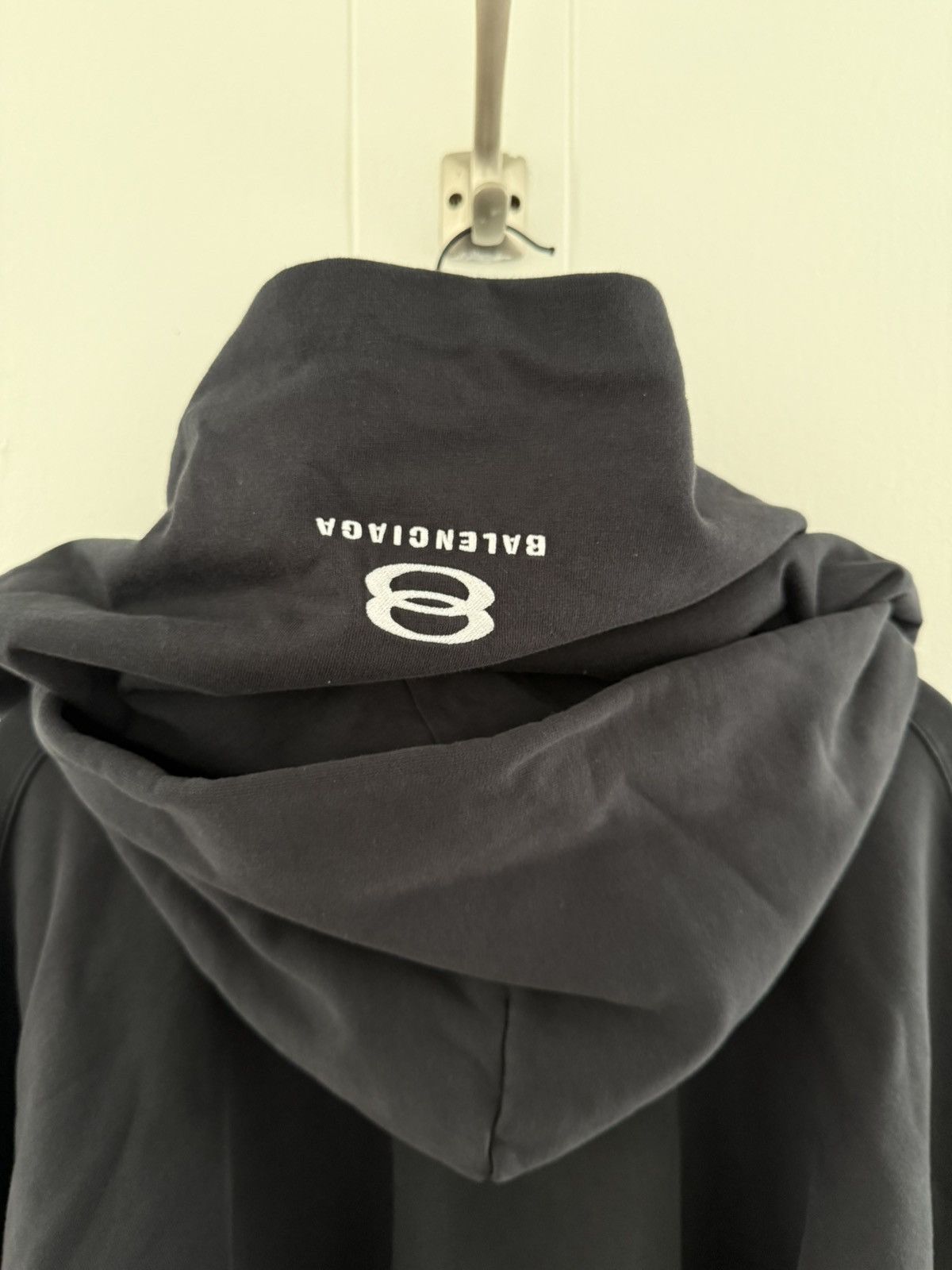 Balenciaga Balenciaga Incognito Hoodie Size US L / EU 52-54 / 3 - 6 Thumbnail