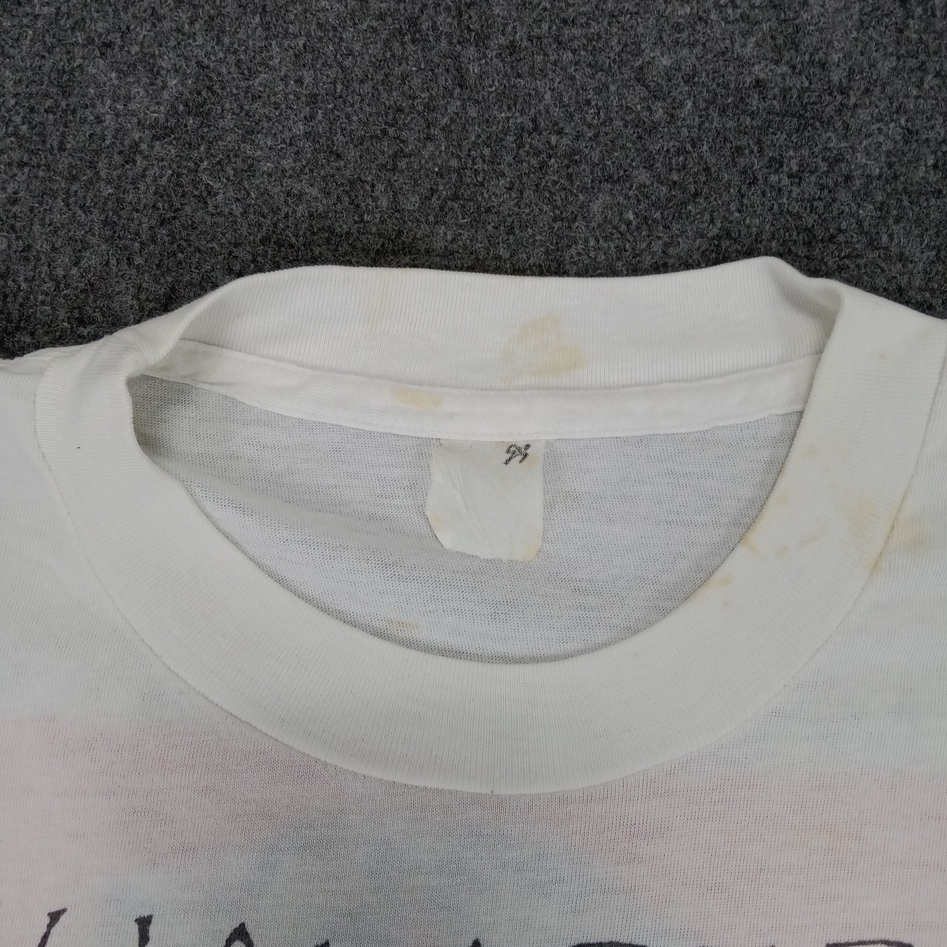 Vintage Guavaberry Sint Maarten Karvanal Artist Tshirt Size US L / EU 52-54 / 3 - 4 Thumbnail