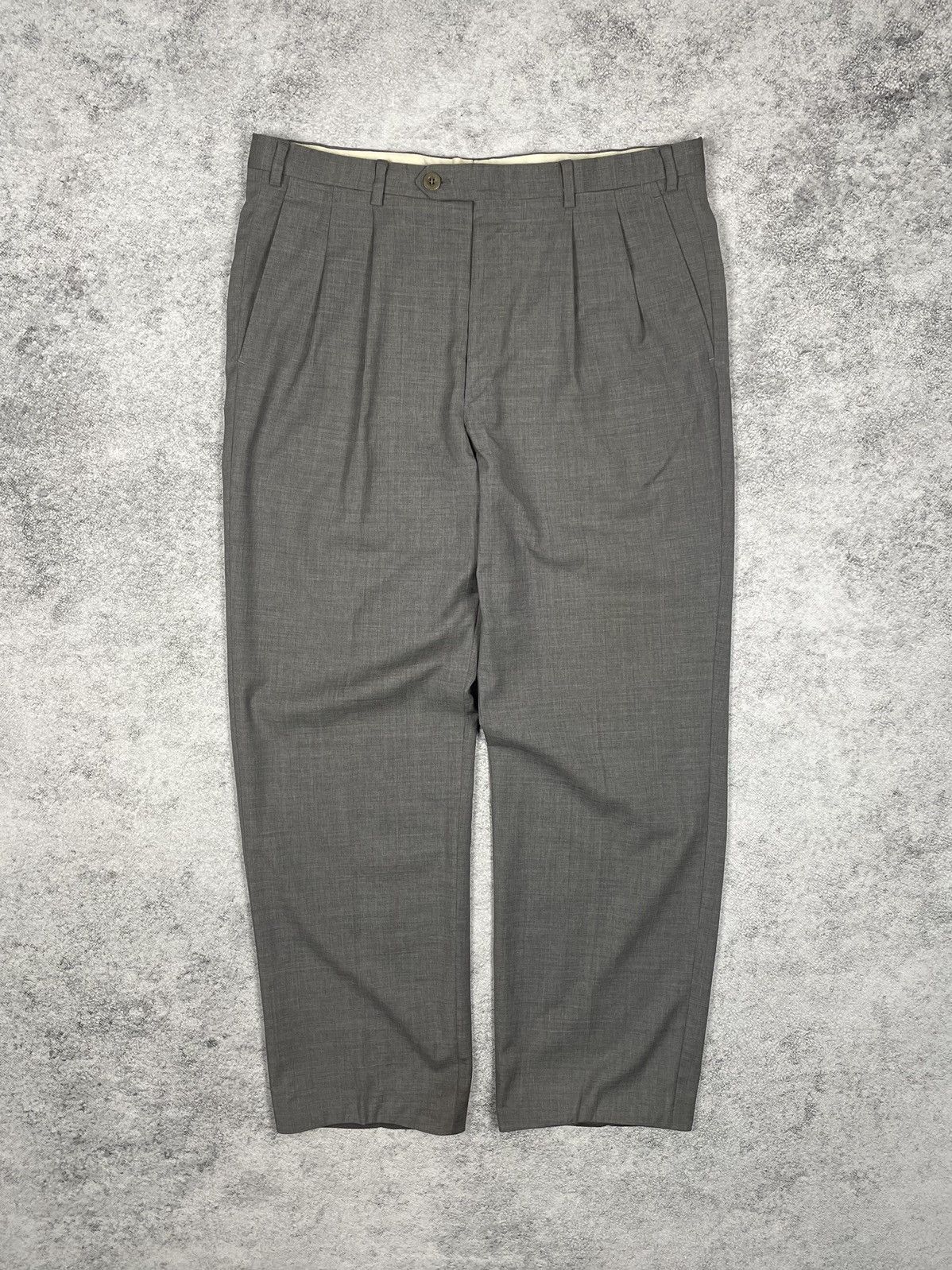 Brioni Brioni sport Pants Wool Italian Designers Vintage Luxury Size US 32 / EU 48 - 1 Thumbnail
